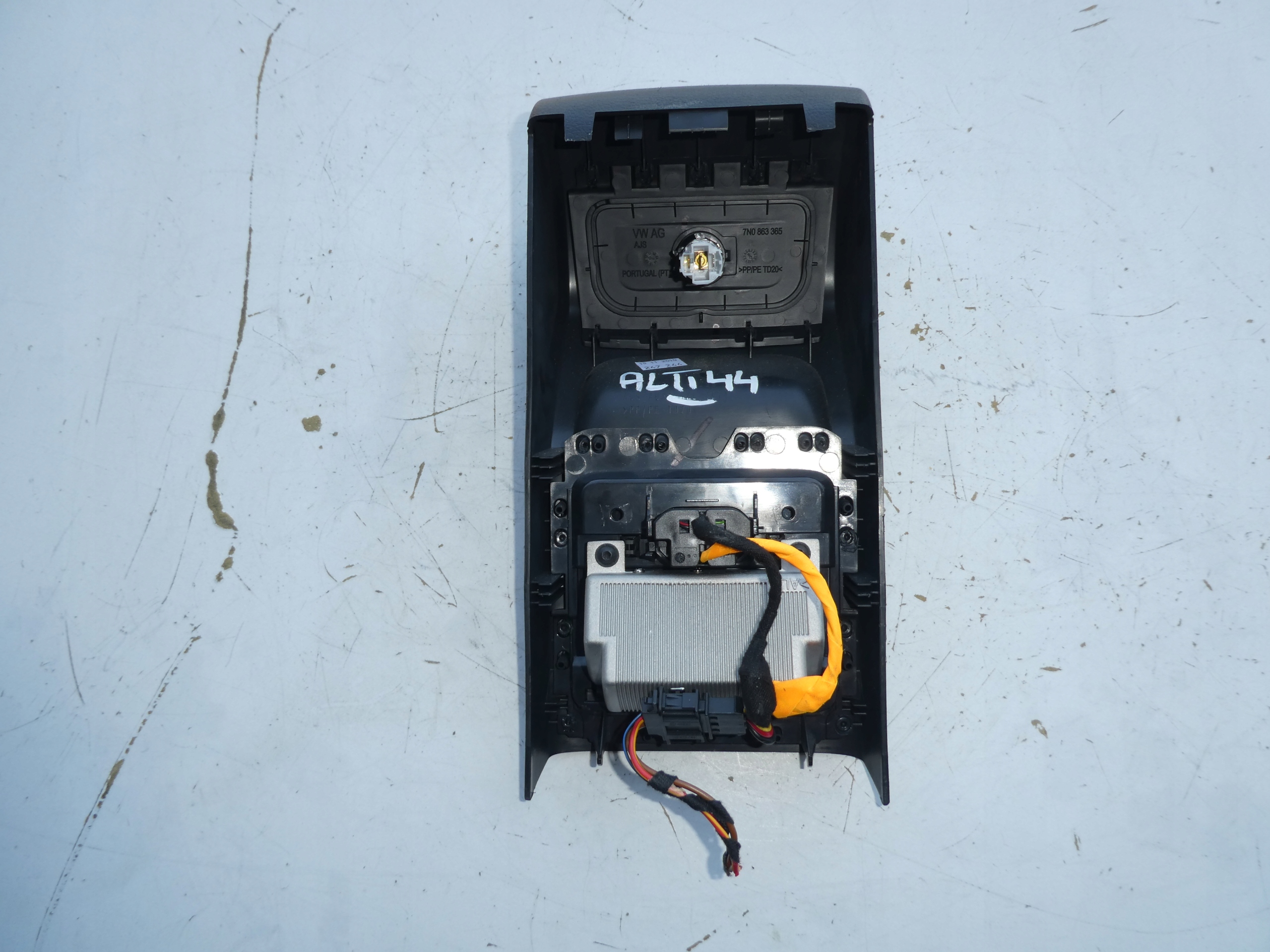 cover TUNELU VW SHARAN 7N0864298 control unit