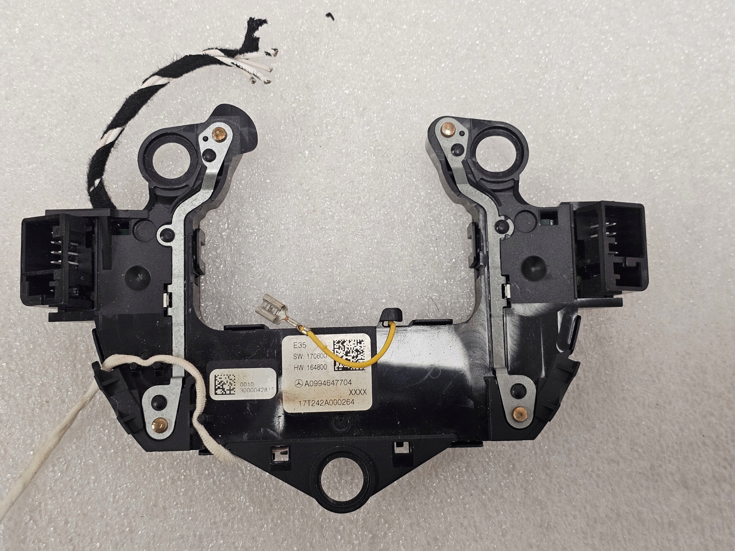 Płyta kontaktowa Kierownicy Mercedes - A0994647704 - galeria