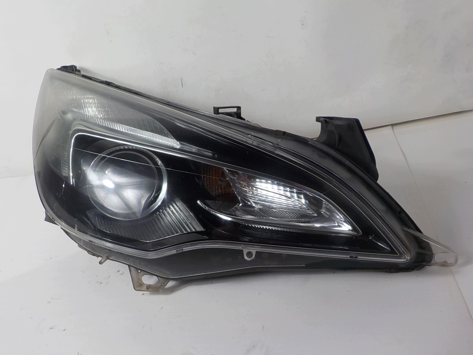 OPEL ASTRA J IV GTC CASCADA light right front front UK 39027954