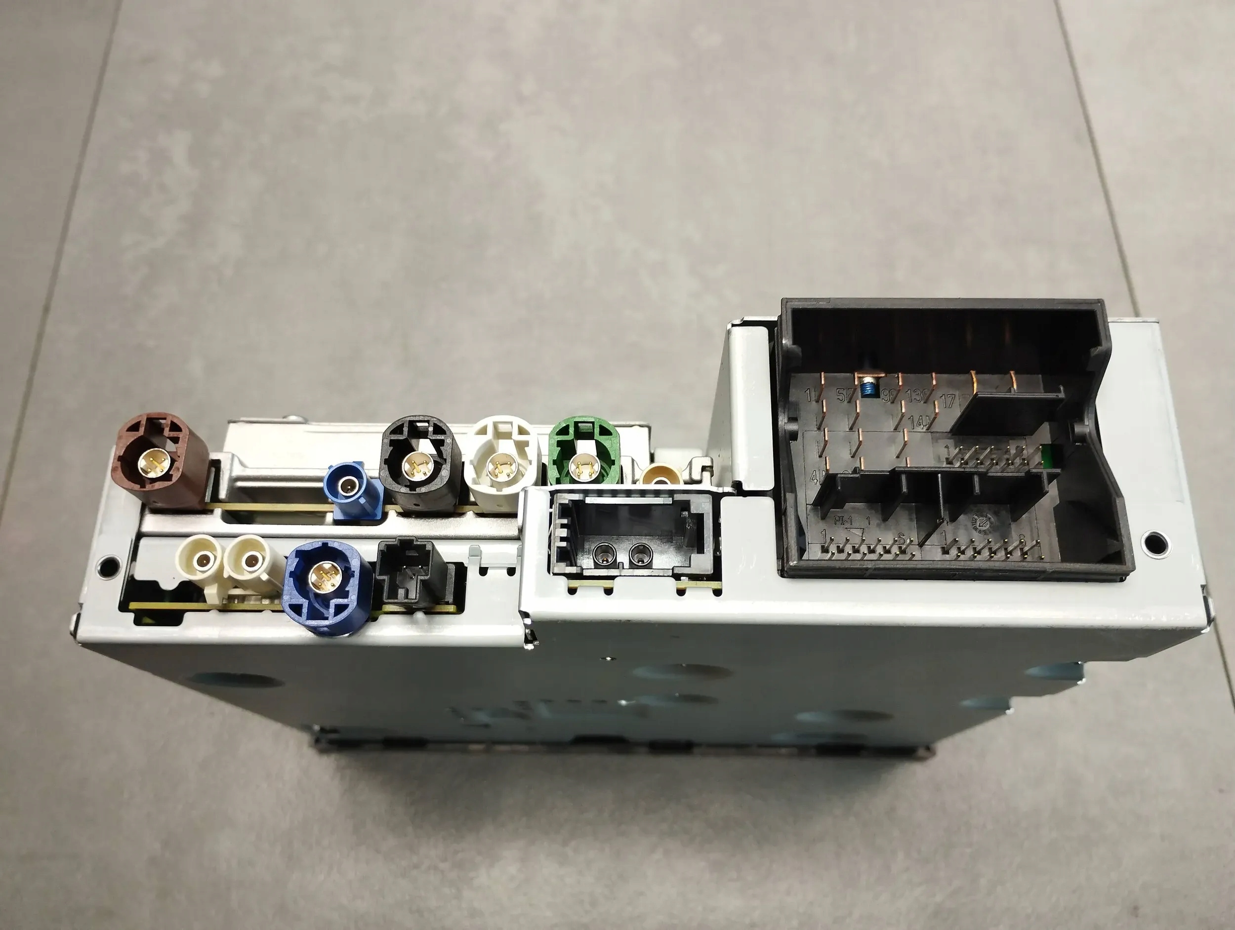 Audi Q3 F3 83A control unit CENTRALNY navigation 83A035068C