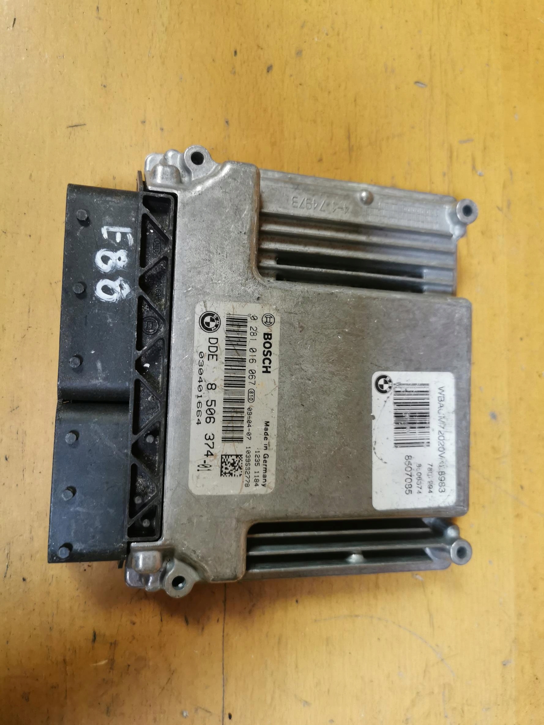 control unit computer of the engine BMW SERIA 1 E82 E88 2.0D 177KM 8506374