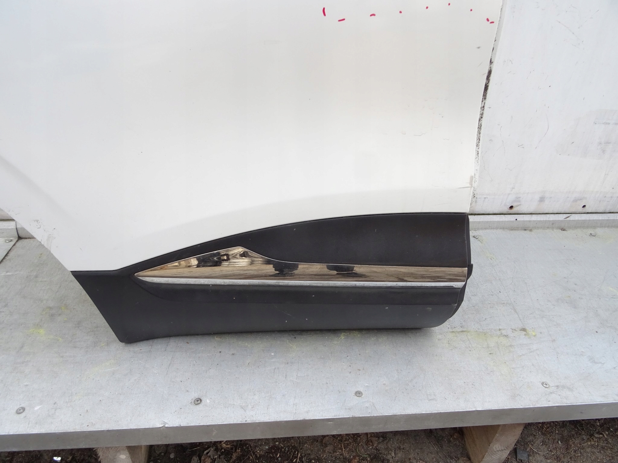 RENAULT KADJAR door right right rear part TEQNC