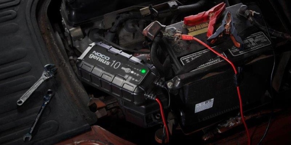 Automatický usmerňovač genius10 10a 6v/ 12v GENIUS10EU Noco