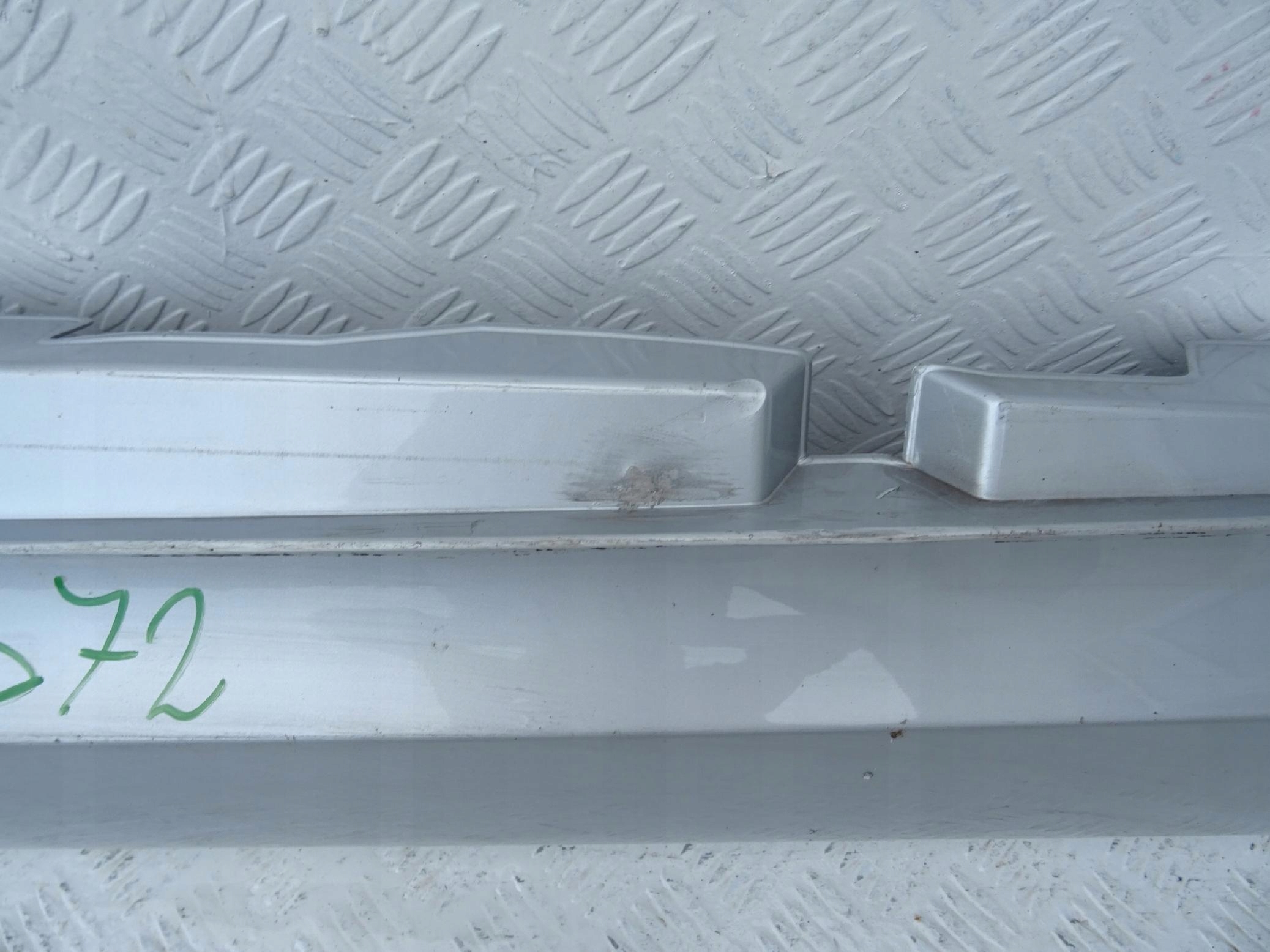 BMW 1 E87 m-packet 5D moulding threshold left left