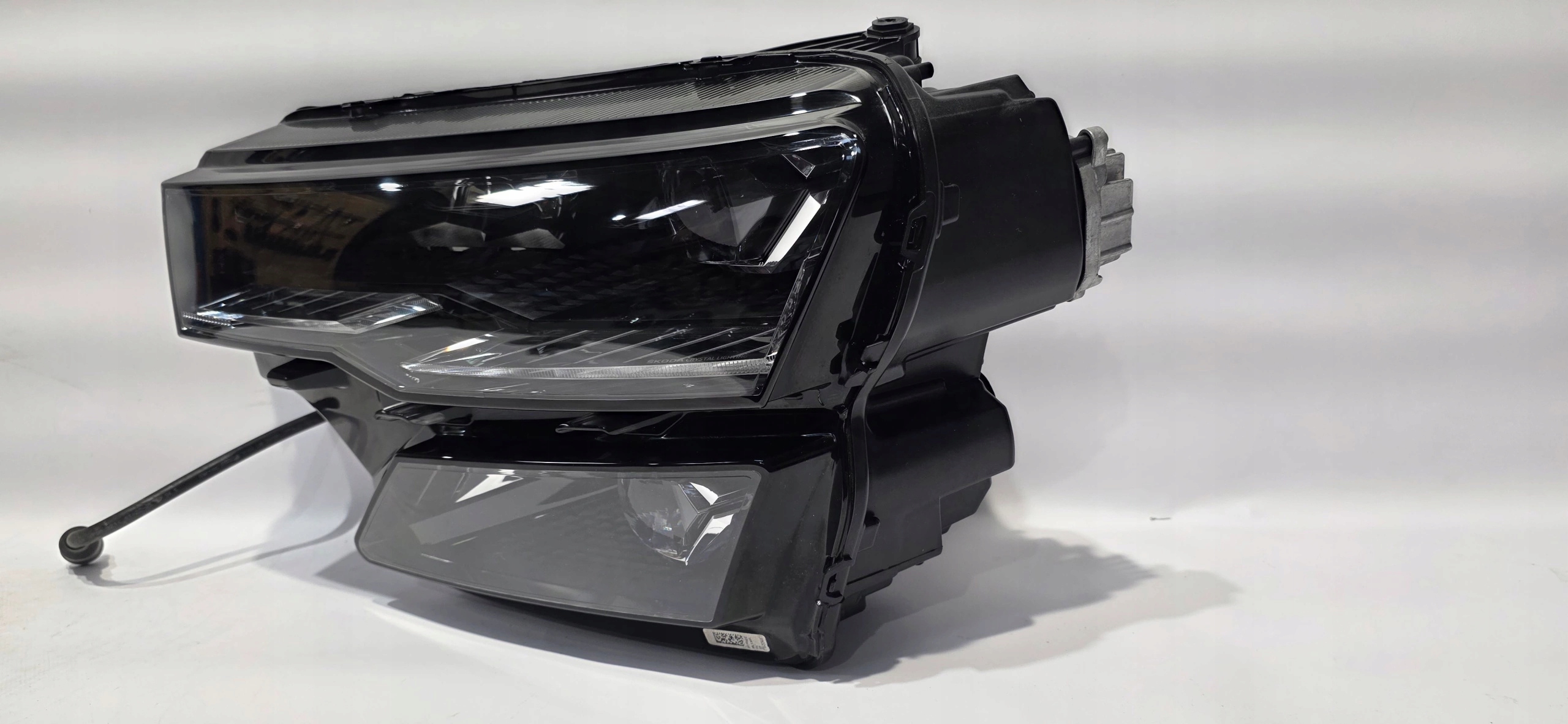 light left front FULL LED SKODA KAROQ LIFT 21- original EUROPA 57B941035B