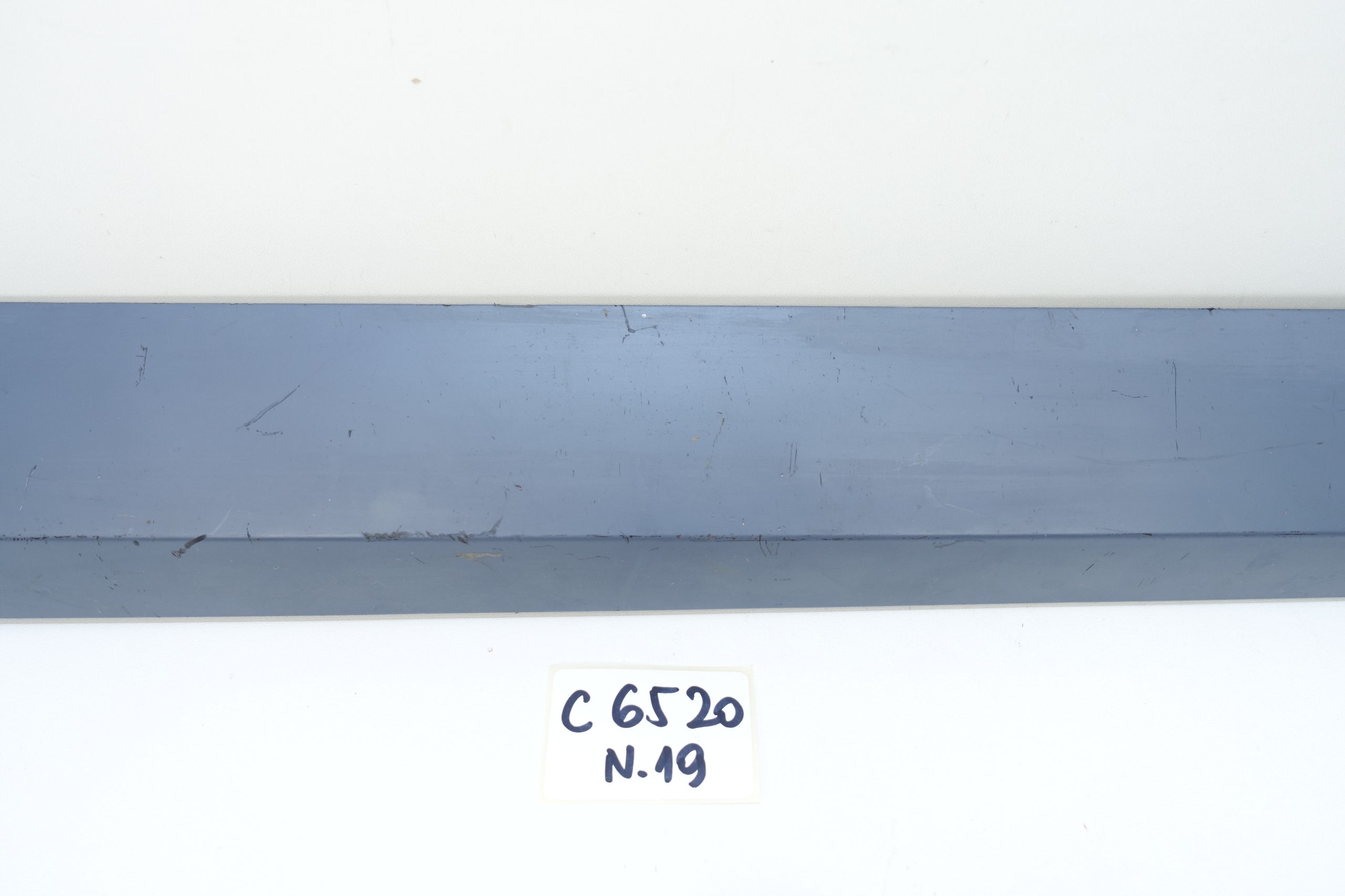 moulding door right front SKODA SUPERB III 3V0