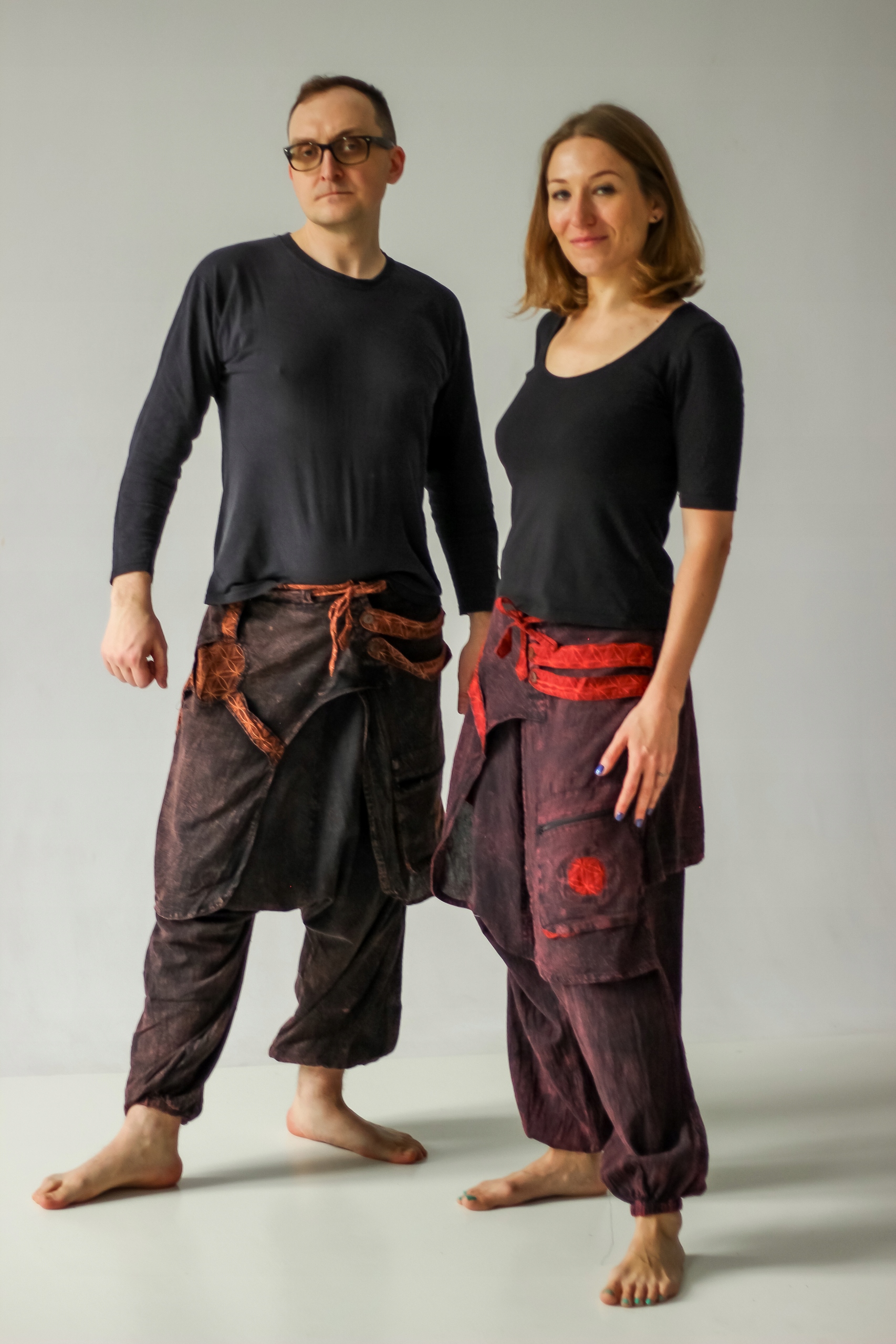 Vrstvené šavary s polovinami ninja pants aladinky vintage červené kalhoty