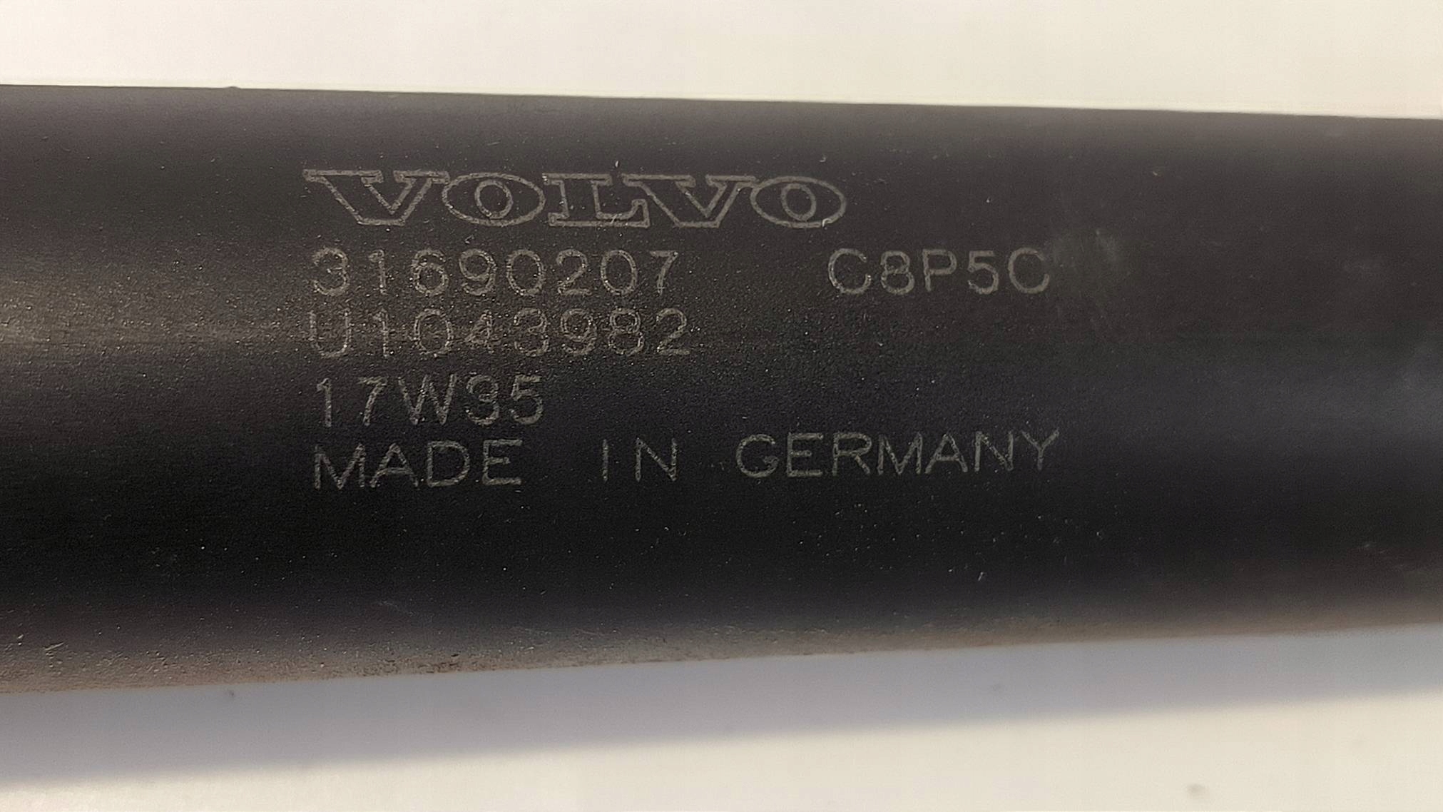 damper bonnet 31690207 VOLVO S90