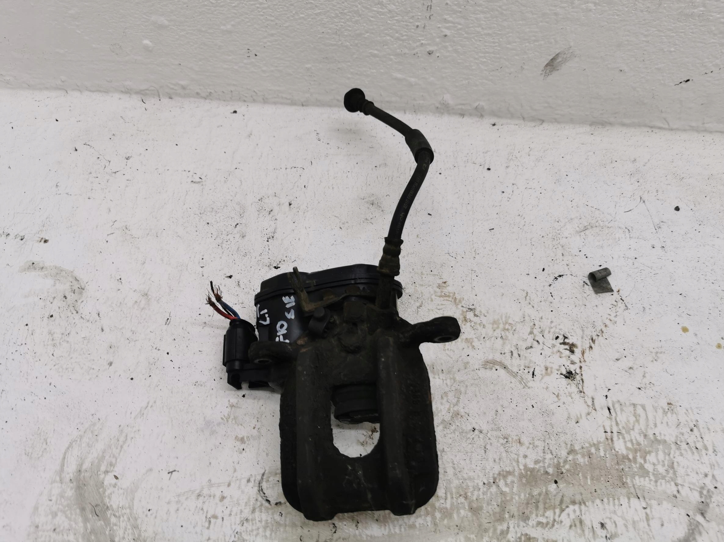 caliper electrical left rear part BMW SERIA 5 F10 F11