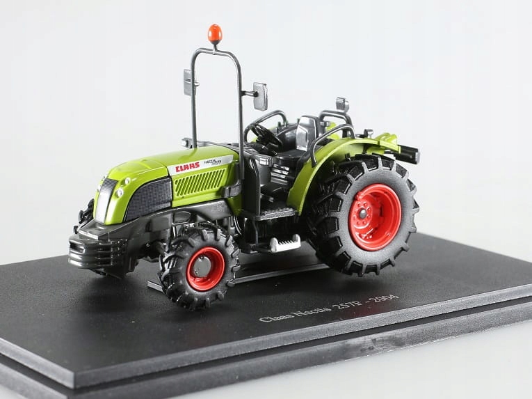 Traktor Claas Nectis 257F 2004 1:43