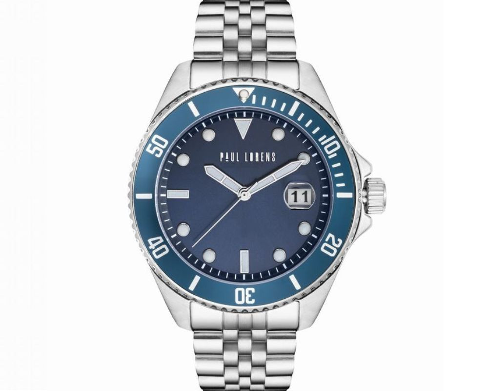 pánské hodinky s tmavě modrým ciferníkem na síťovaném náramku datumovka