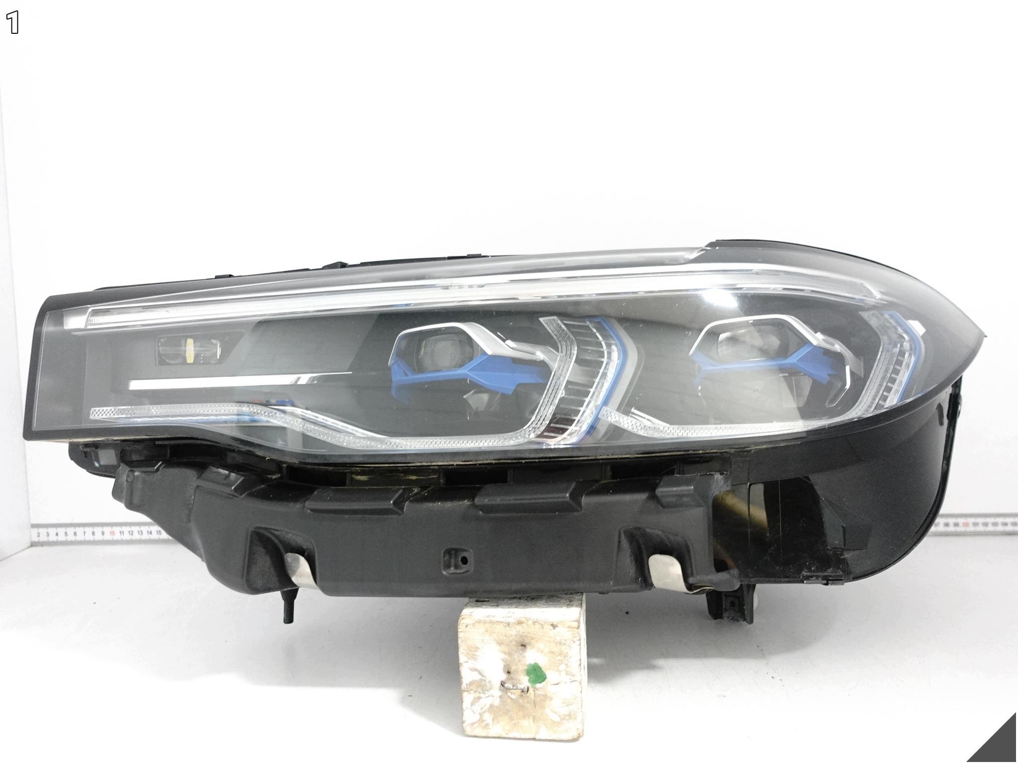 BMW X7 G07 18-22 light + MODULY LASER front left EU complete dismantling