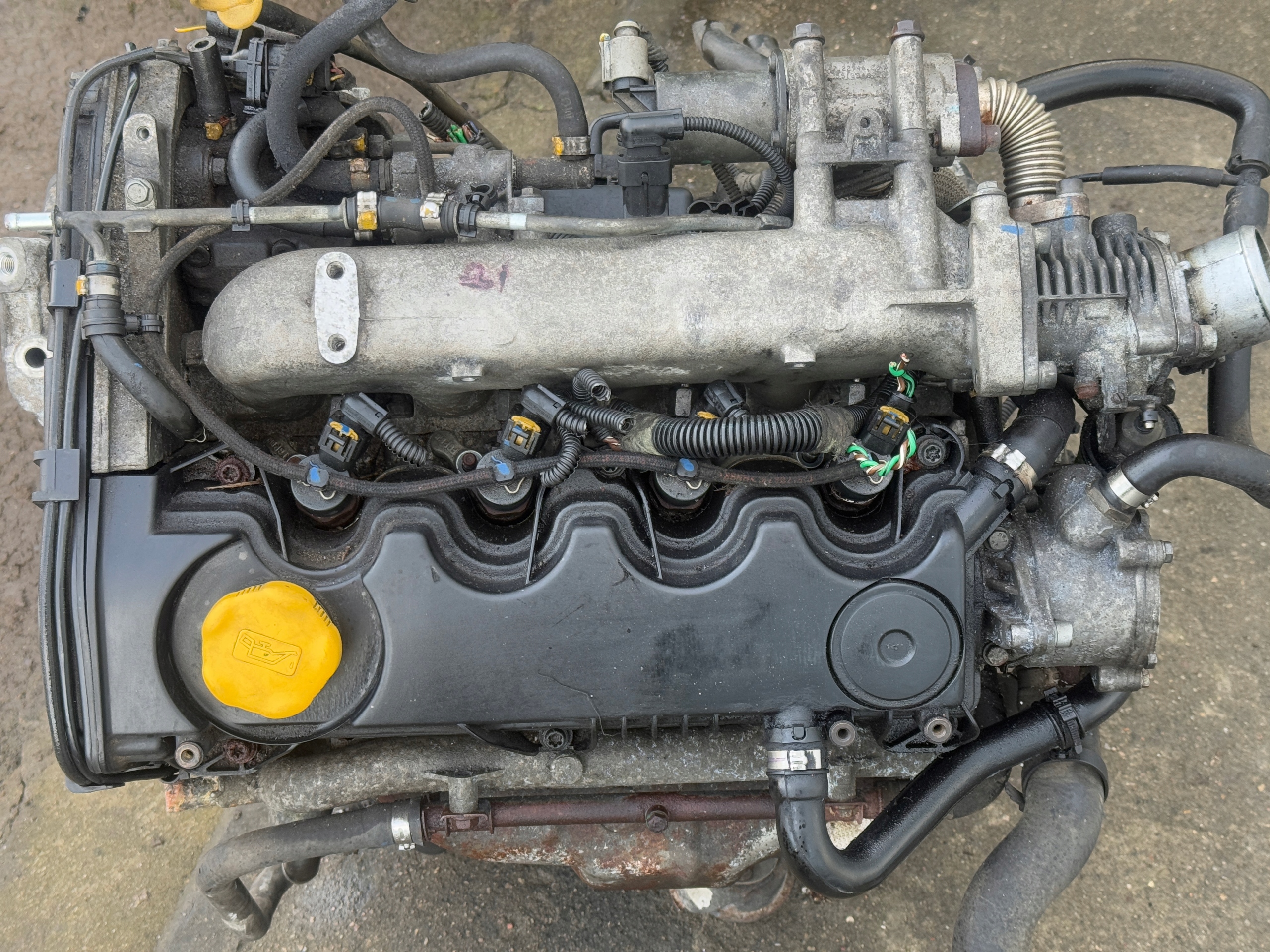 Двигатель 1,9 ALFA ROMEO 147 комплектный