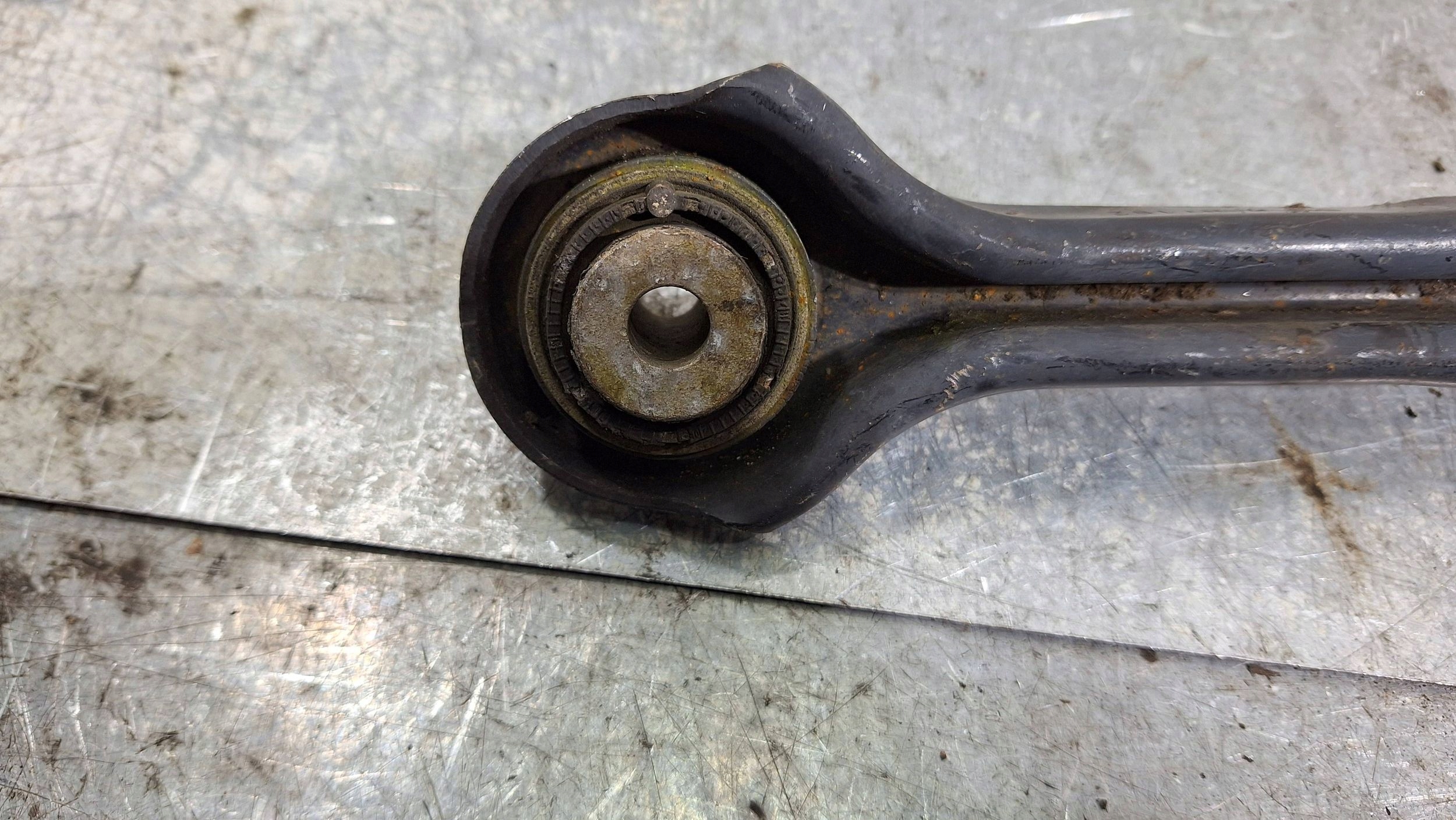 Querlenker links rechts heck 6763471 BMW E81 E87 E90 E92 E93