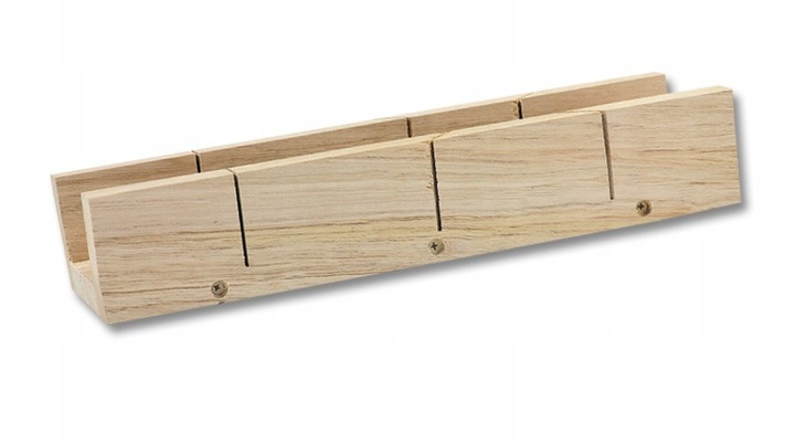 

Skrzynka Uciosowa 300 MM Drewniana S-18212