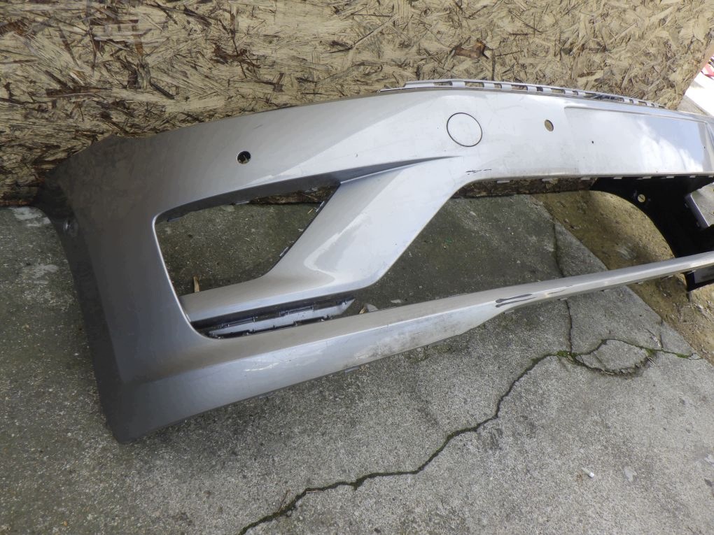 VW GOLF VII SPORTSVAN 510 front bumper