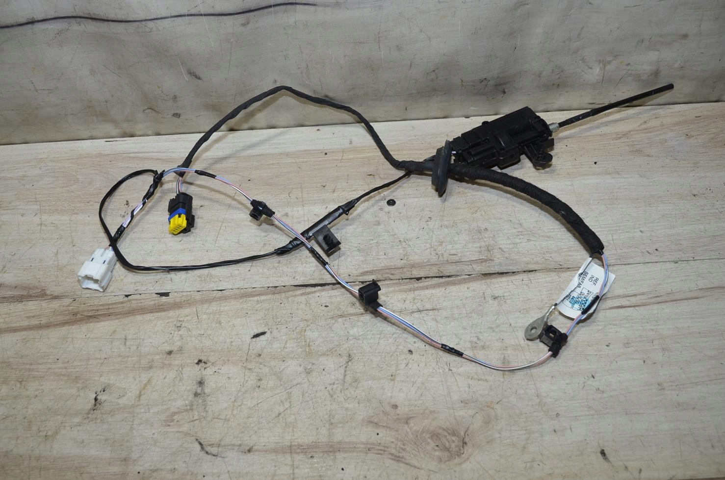 bundle przewodow lock door Renault Captur 16r