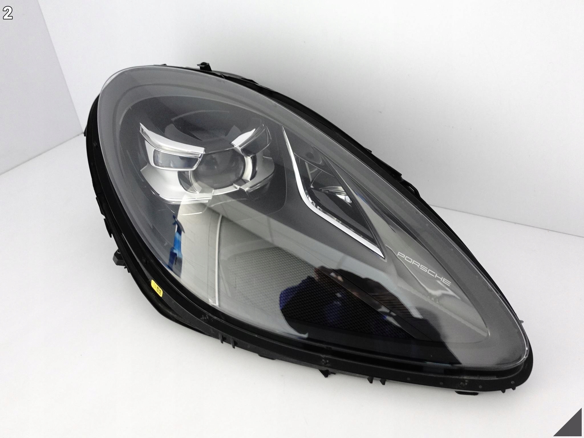 PORSCHE MACAN 95B LIFT 18- PDLS FULL LED light right front EUROPA