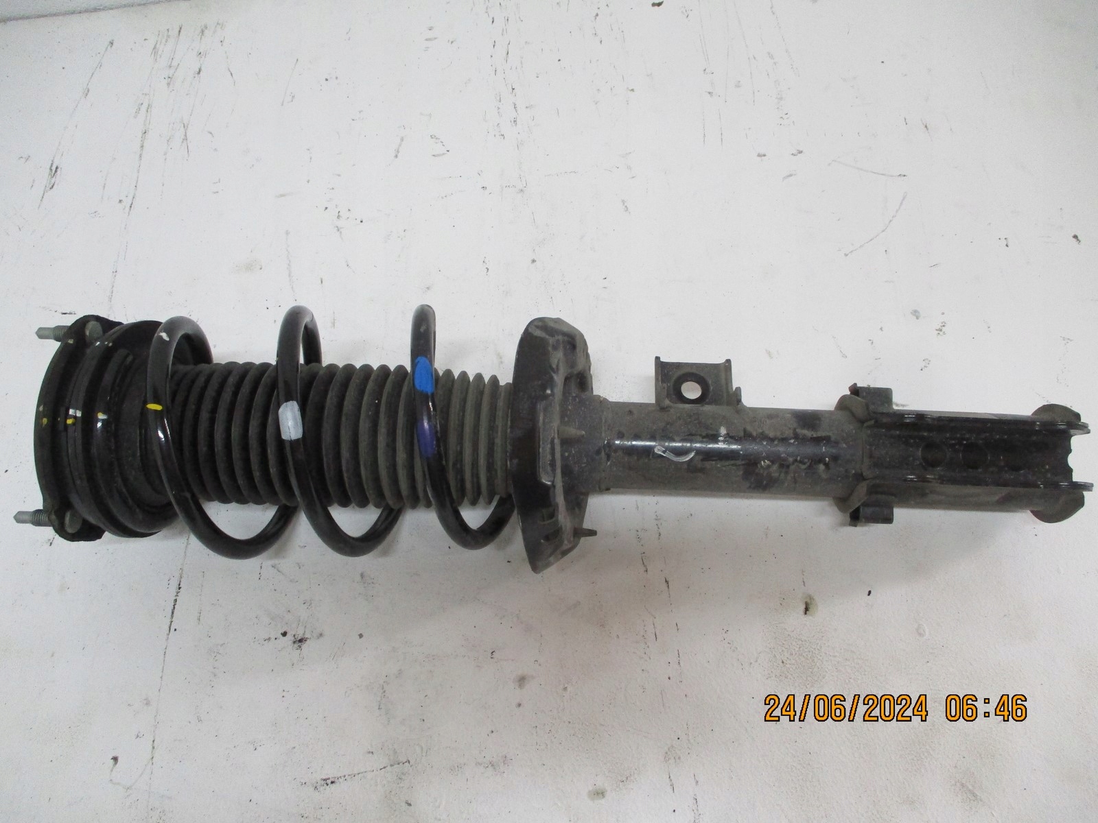 shock absorber amor front right left HYUNDAI I20 III 54650-Q0AA0