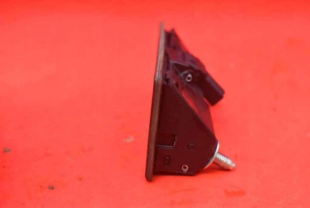 handle button bonnet rear part 5N0827566B AUDI A4 B8 KOMBI 07-11