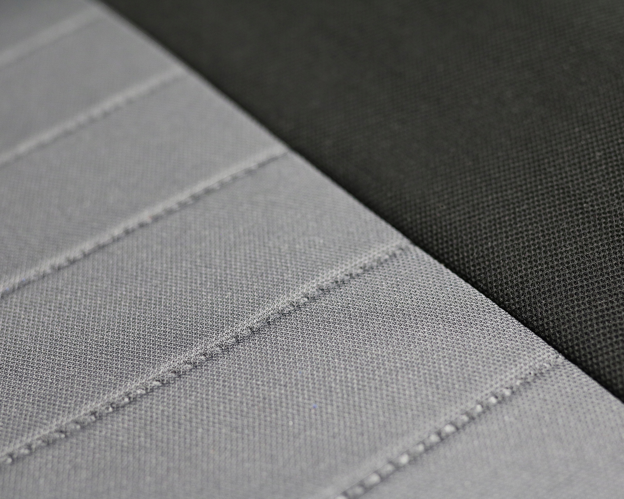 POKROWCE MIAROWE SAMOCHODOWE KOMPLET NA SIEDZENIA do RENAULT AUSTRAL Model Pure Line