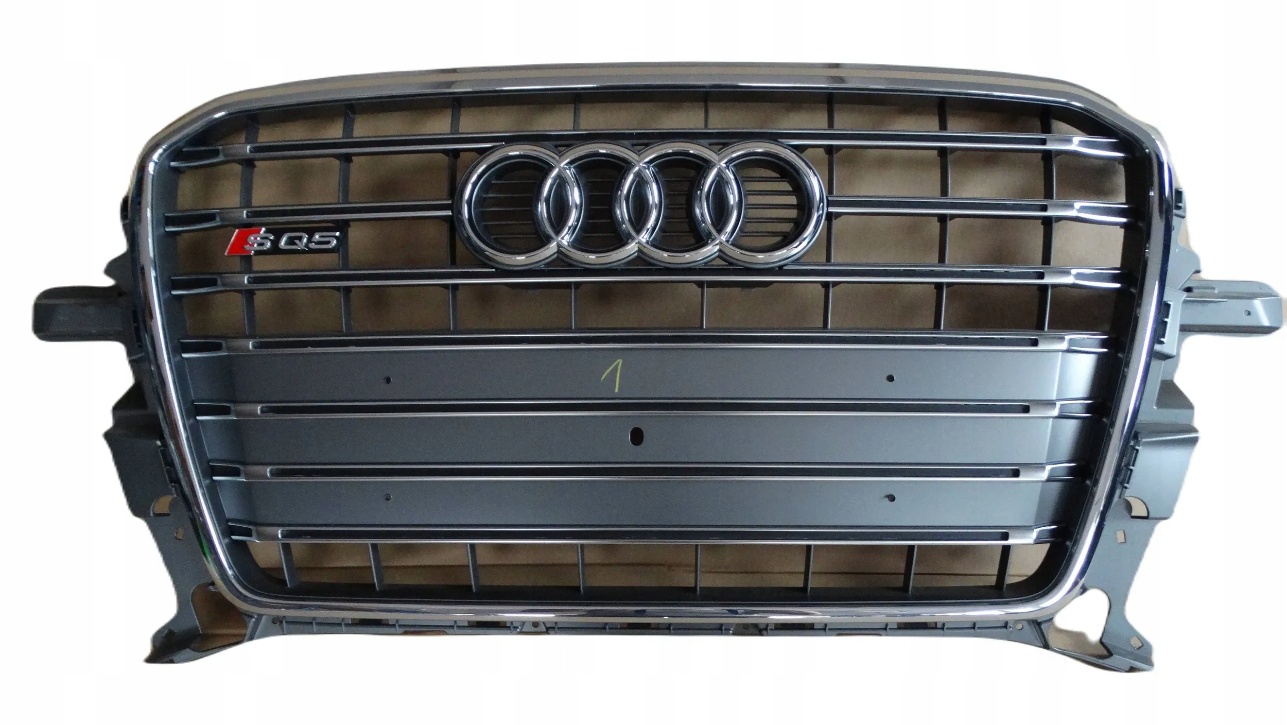 Atrapa Grill 8R0853651AD Audi Q5 S-Line Lift ORYGINALNA NOWA
