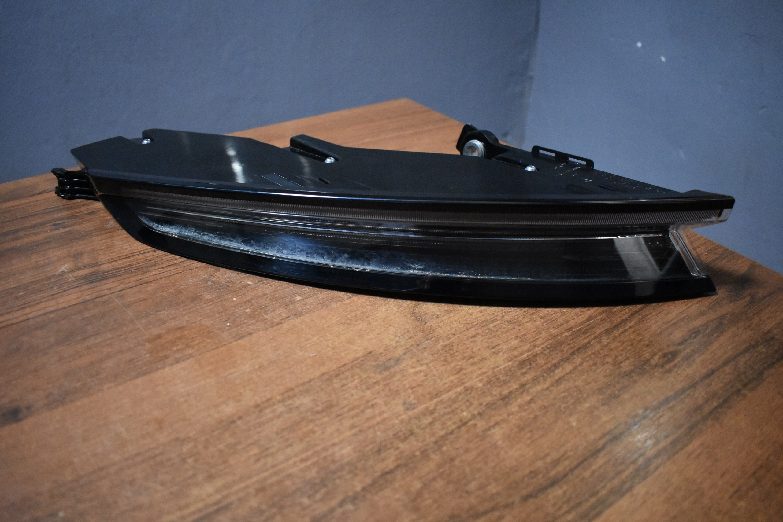 Porsche Taycan Y1A Rückleuchte 9J1945091G Rearlamp - Thumbnail 1