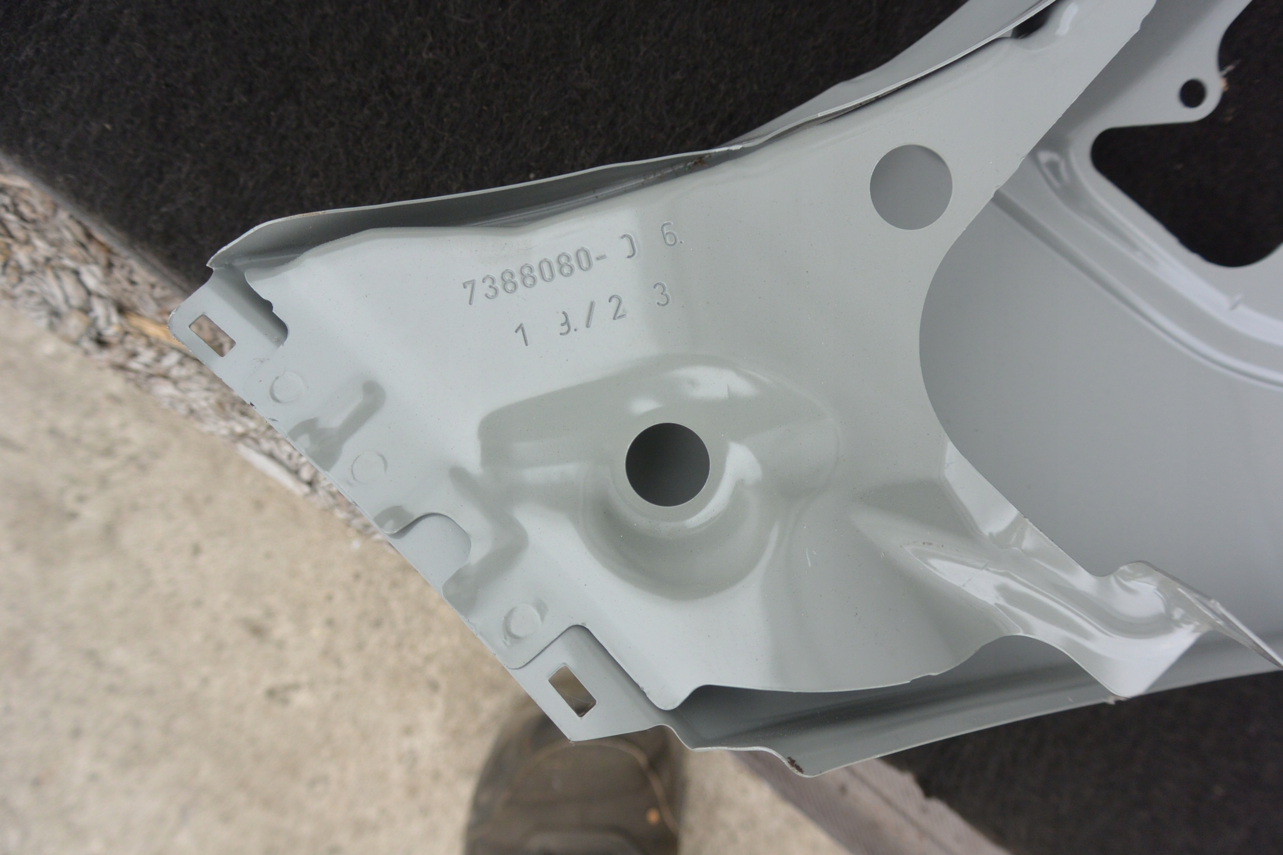 fender right front original MINI F60 COUNTRYMAN OEM