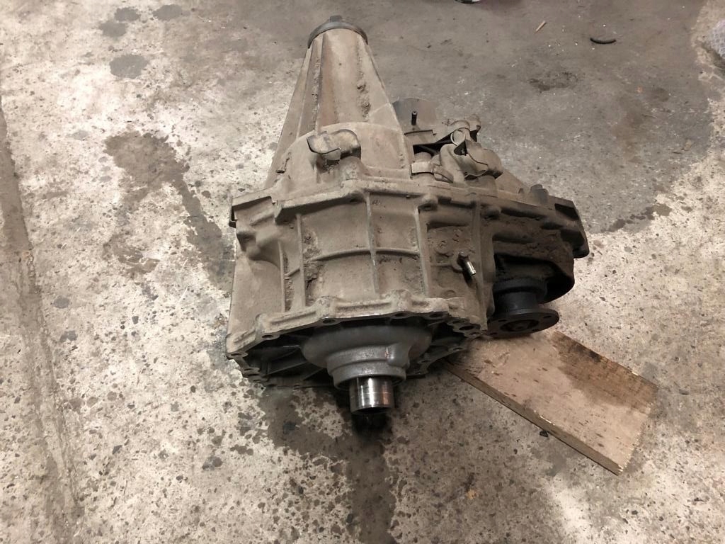 Редуктор Nissan Navara D40 2.5 dci