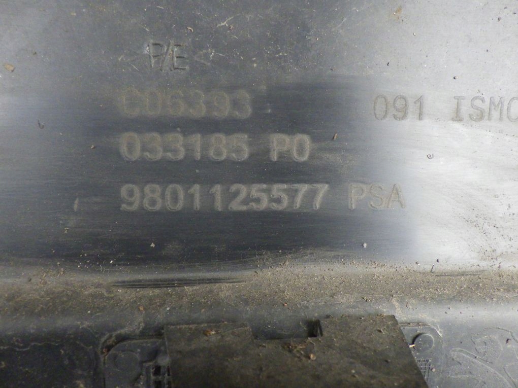 PEUGEOT 2008 e 1 13- Paraurti posteriore