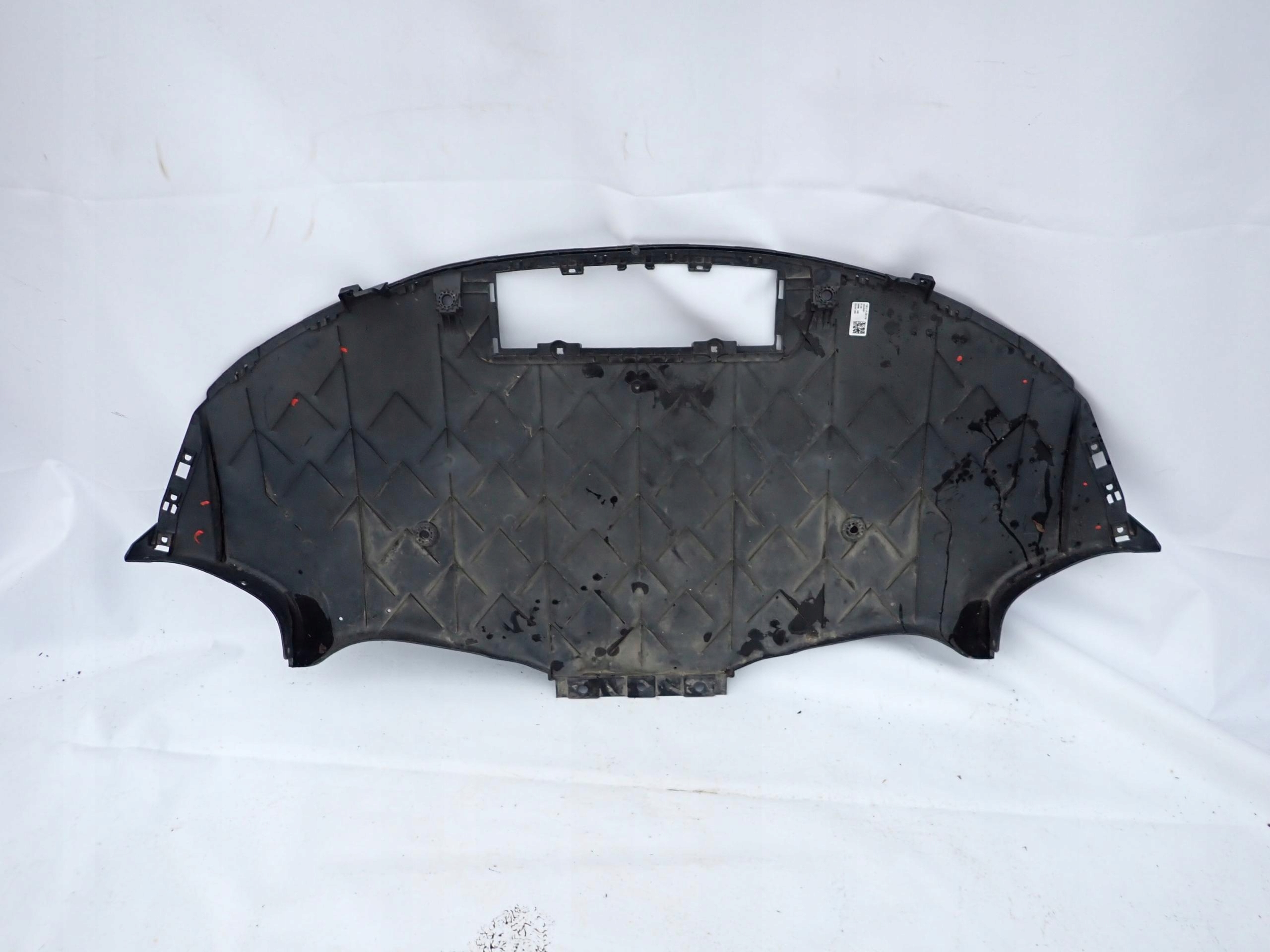 TESLA MODEL 3 III 17- abdeckung Blende Abdeckung der Stoßstange heck hinten