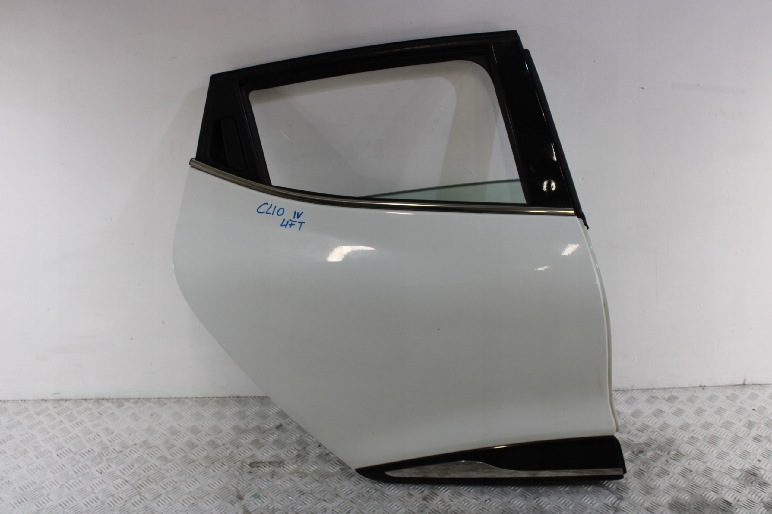 door right rear part right rear. complete RENAULT CLIO IV 4 LIFT