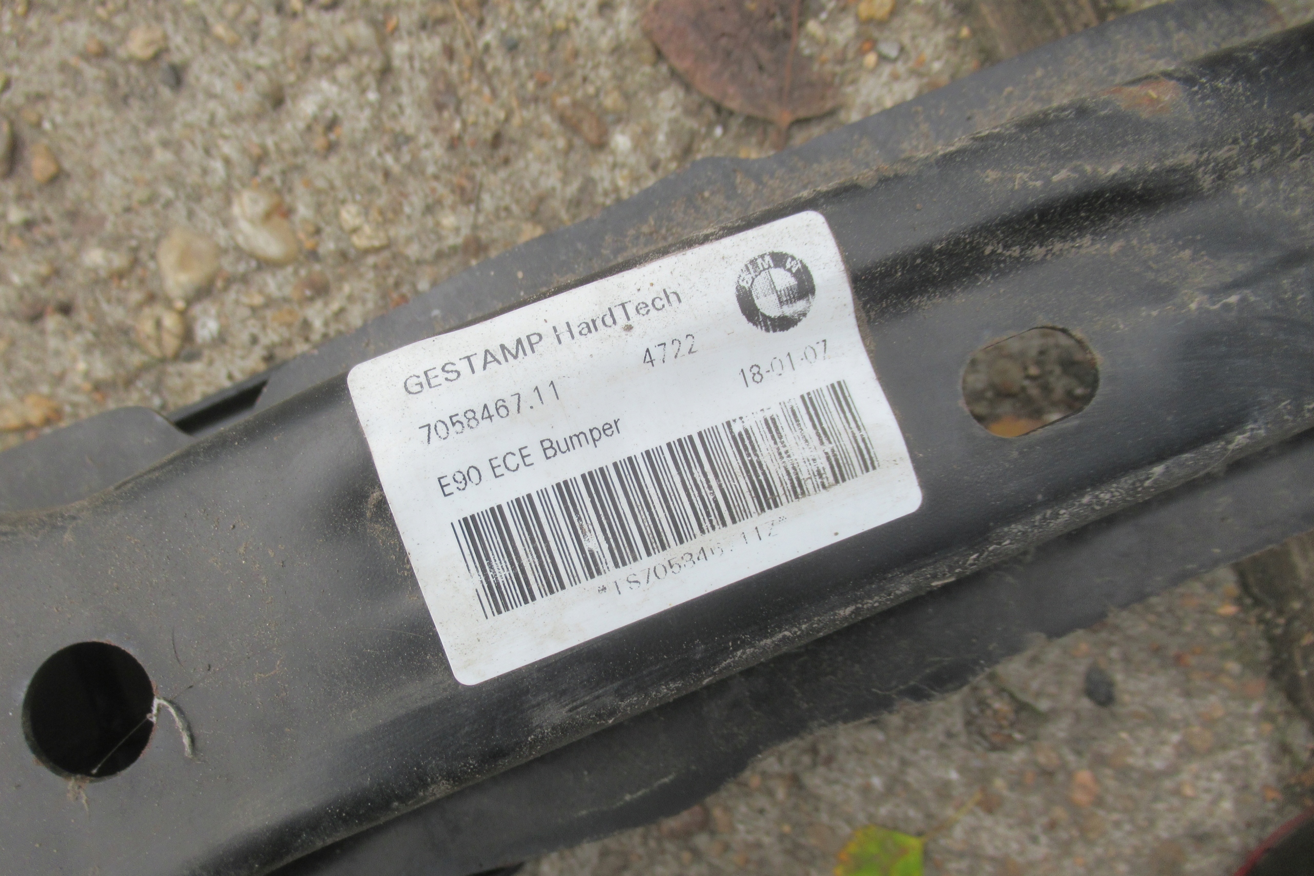 BMW E91 2.0 B 07R RINFORZO PARAURTI Traversa Paraurti posteriore 7058467