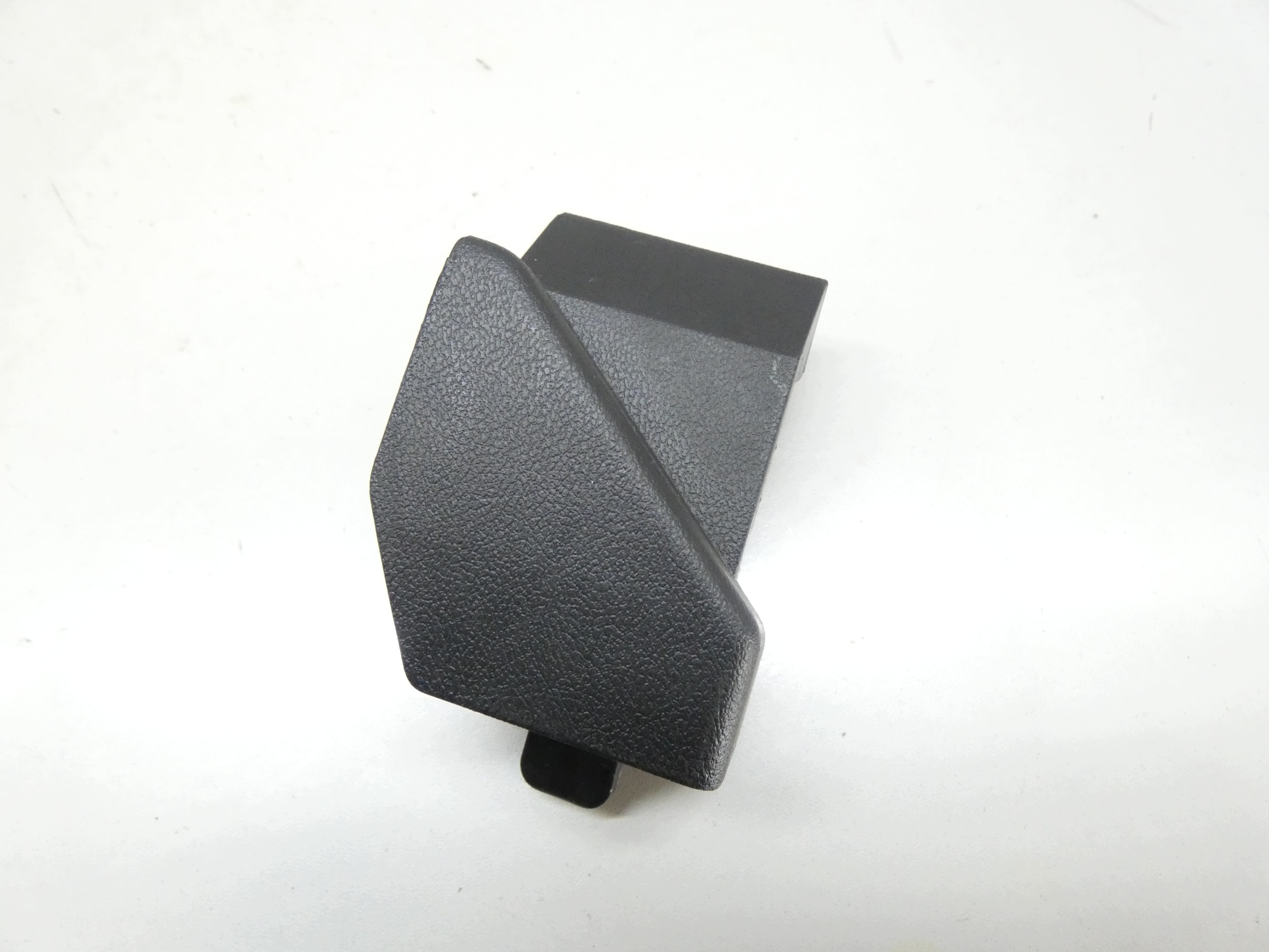 spoiler ROLETY PROWADNICY left ALFA ROMEO 159 05-11 156050499