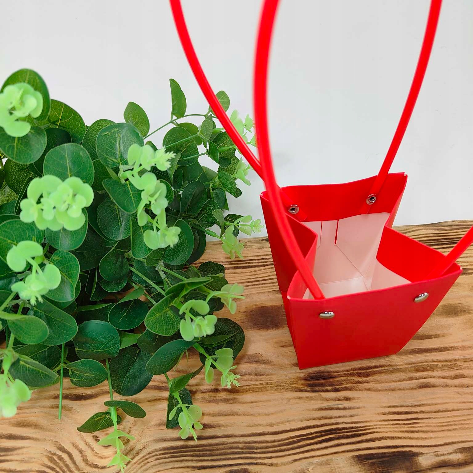 Torebka pap. do kwiatów czerwona (164) Marka bez marki