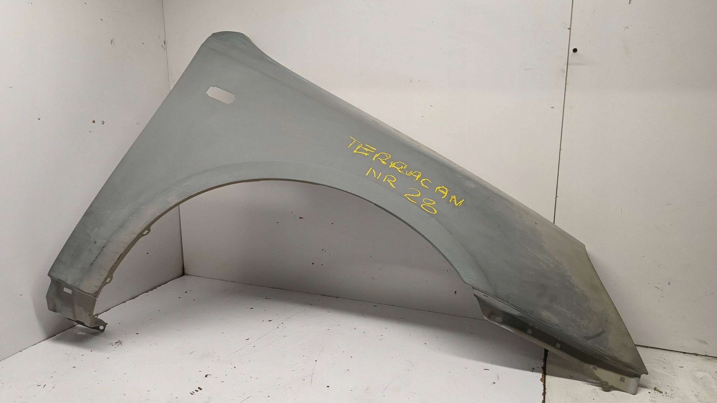 HYUNDAI TERRACAN fender right front front NR 28 2001