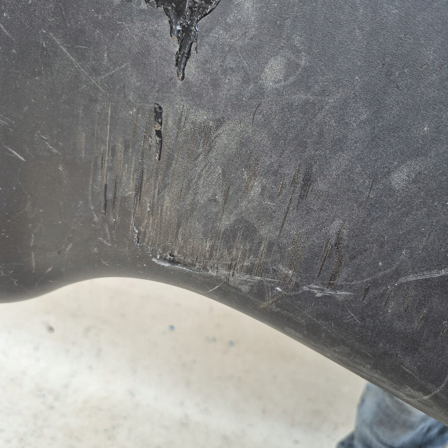 TESLA MODEL 3 17- abdeckung Blende Abdeckung untere heck 1083985-00-G