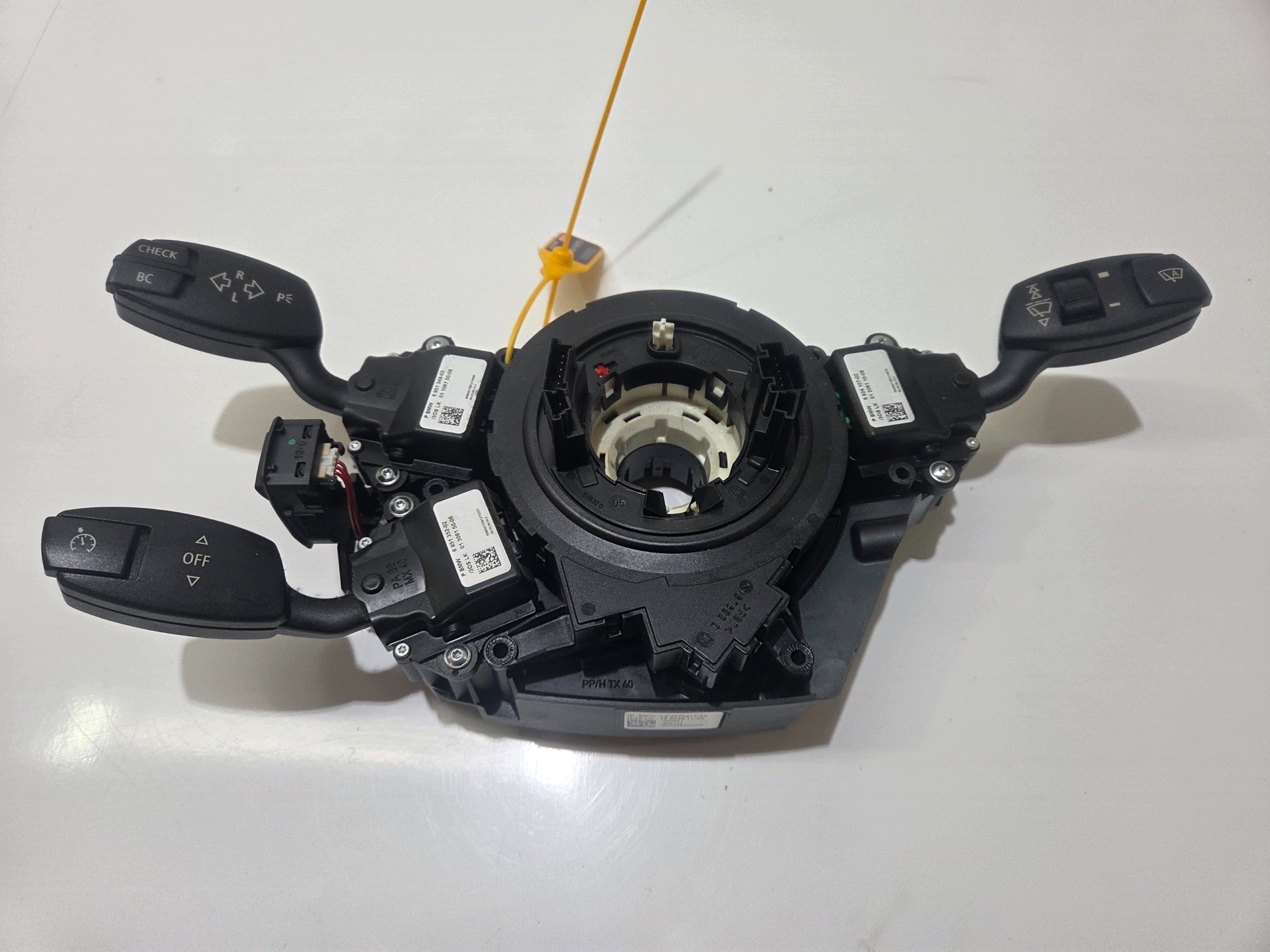 commande levier commodo sous volant BMW E61 9170217 chauffant volant