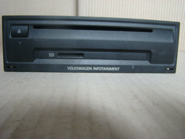 считыватель навигации vw GOLF VII 5G0035820A