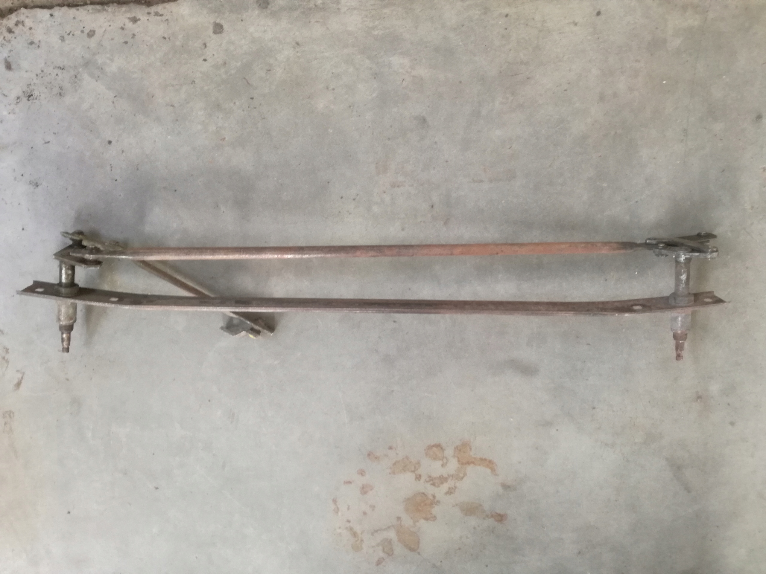 WISCHERGESTÄNGE MERCEDES W111 CE 1118205343