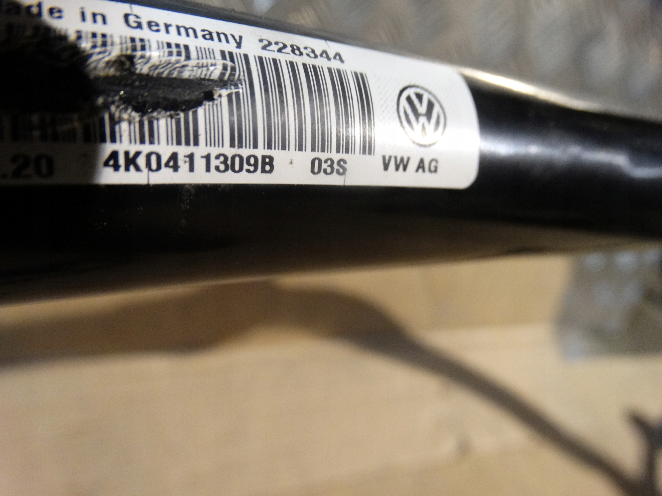 IDEALNY STABILIZATOR front AUDI A6 A7 C8 1 9