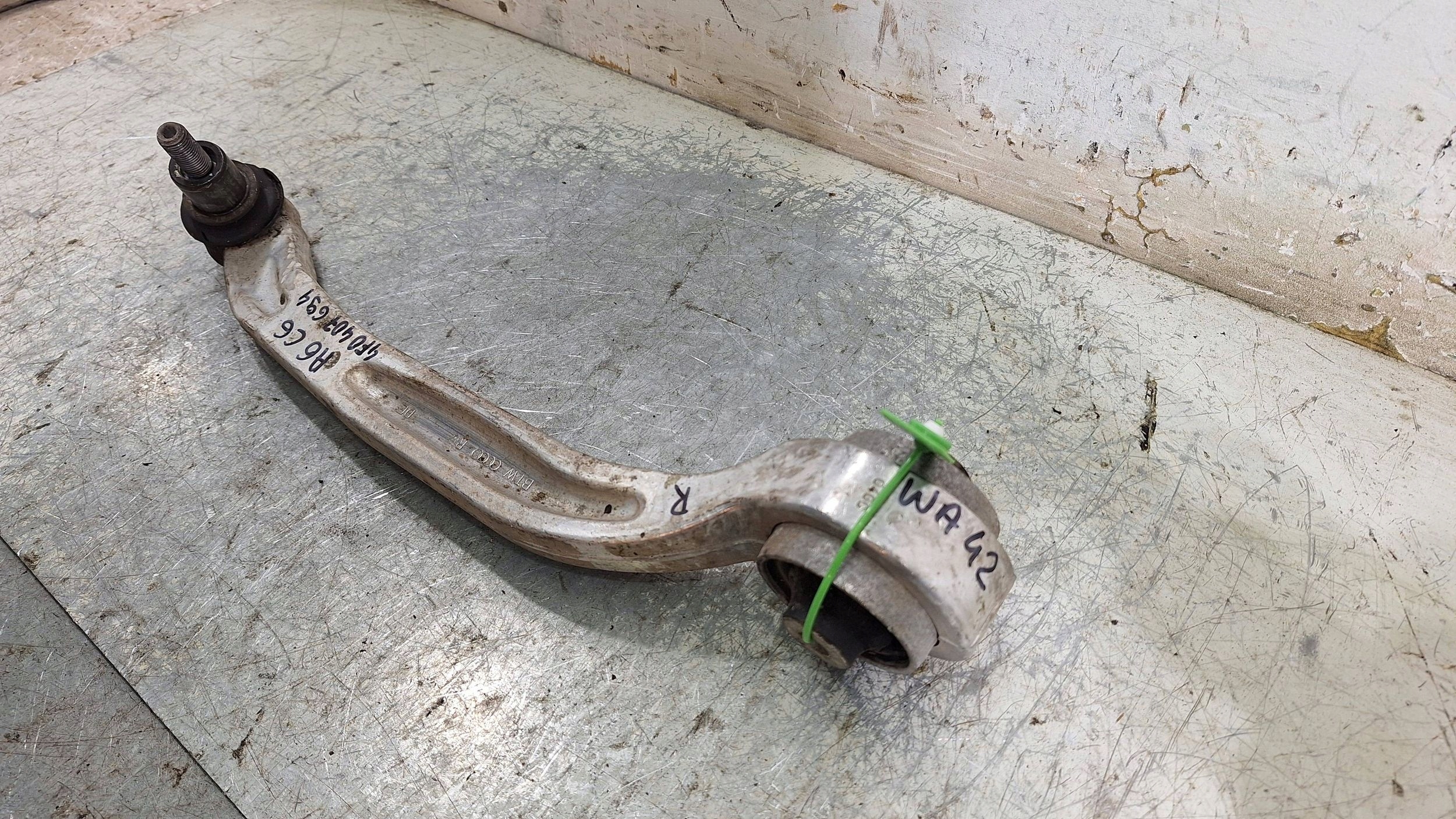 Querlenker rechts vorne 4F0407694B AUDI A6 C6