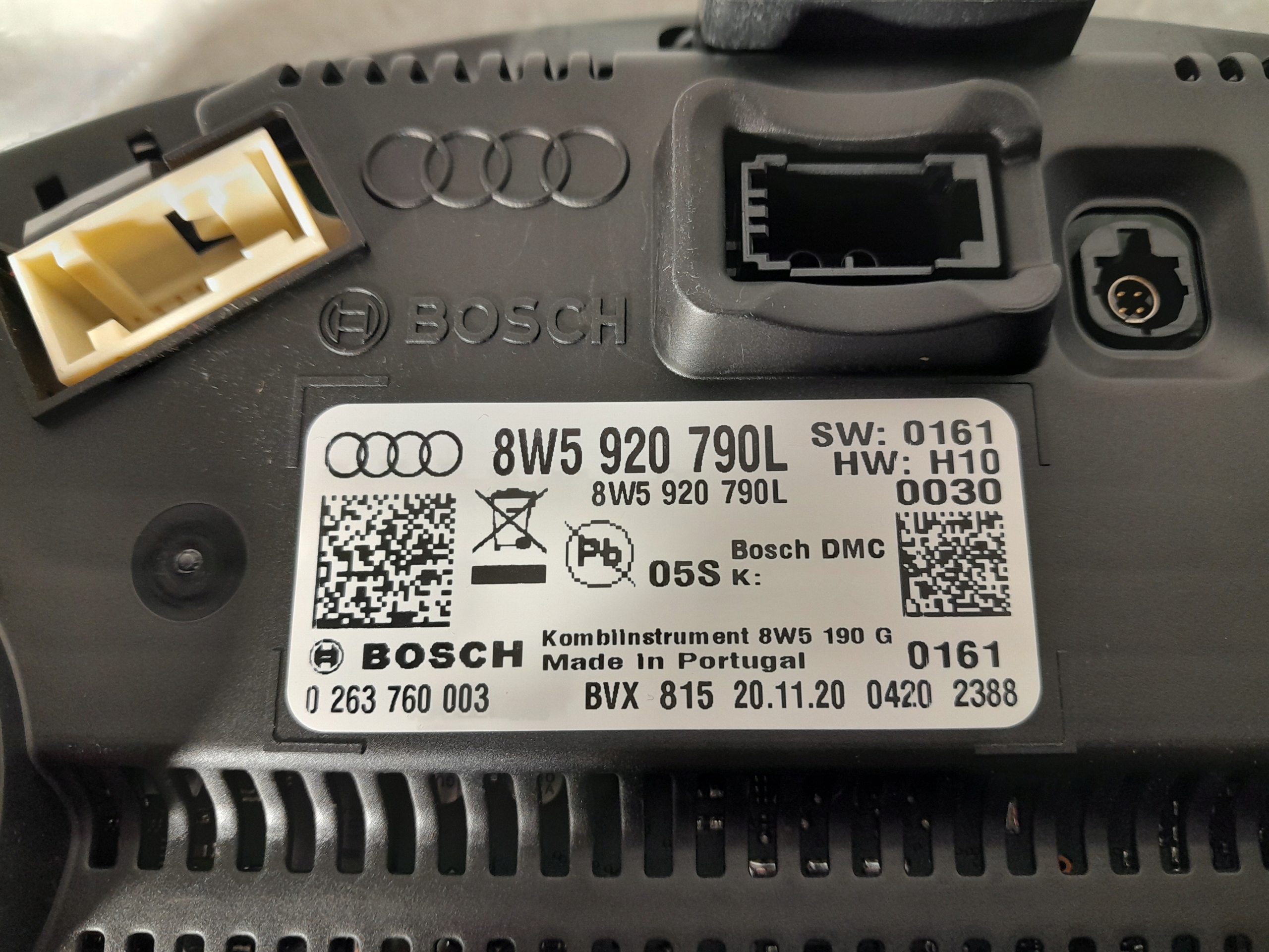 AUDI A4 B9 LIFT sedan dials VIRTUAL dials 8W5920790L 83370km