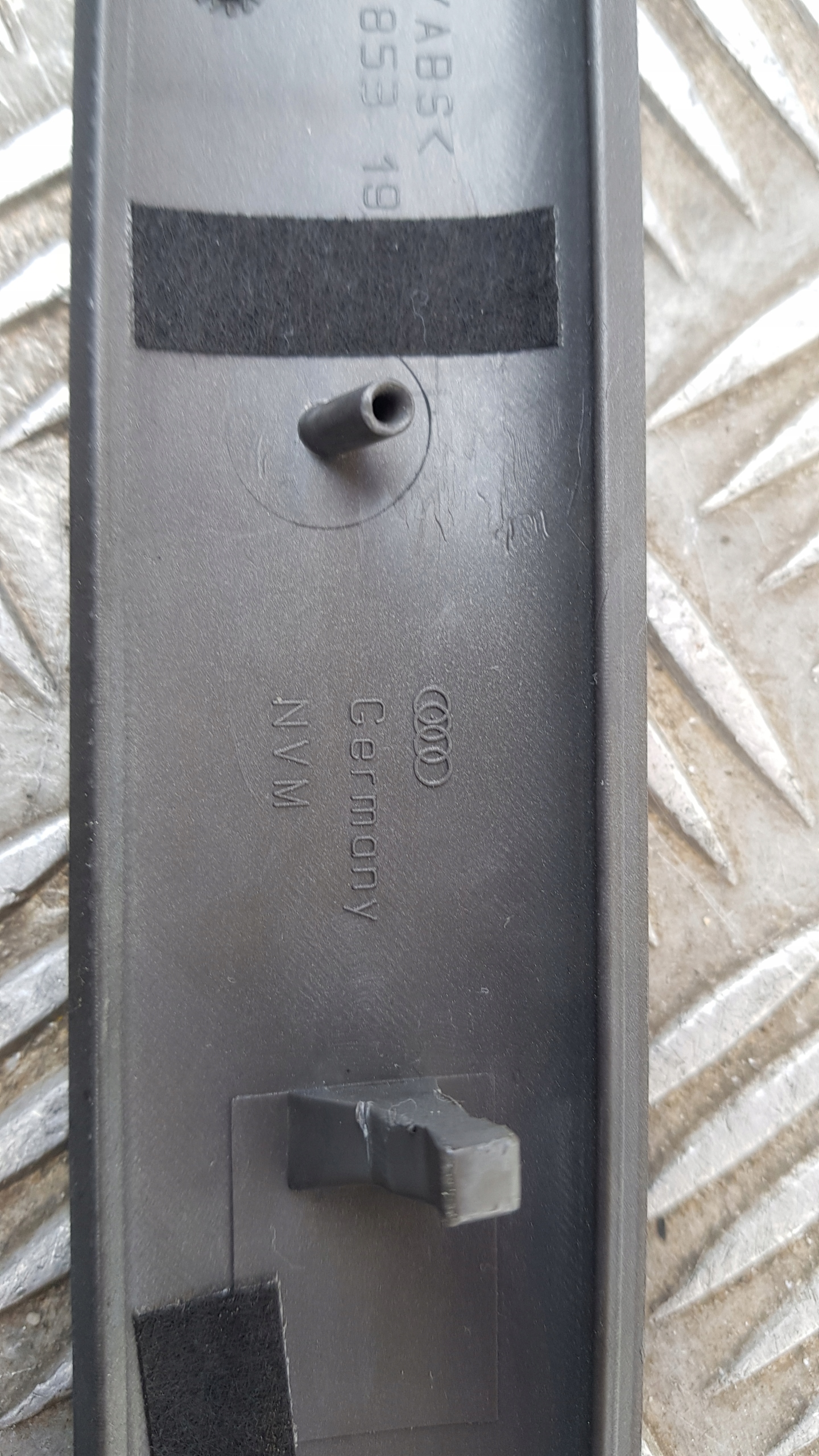 AUDI A4 B6 Garniture moulure decorative DEKOR KOKPITU