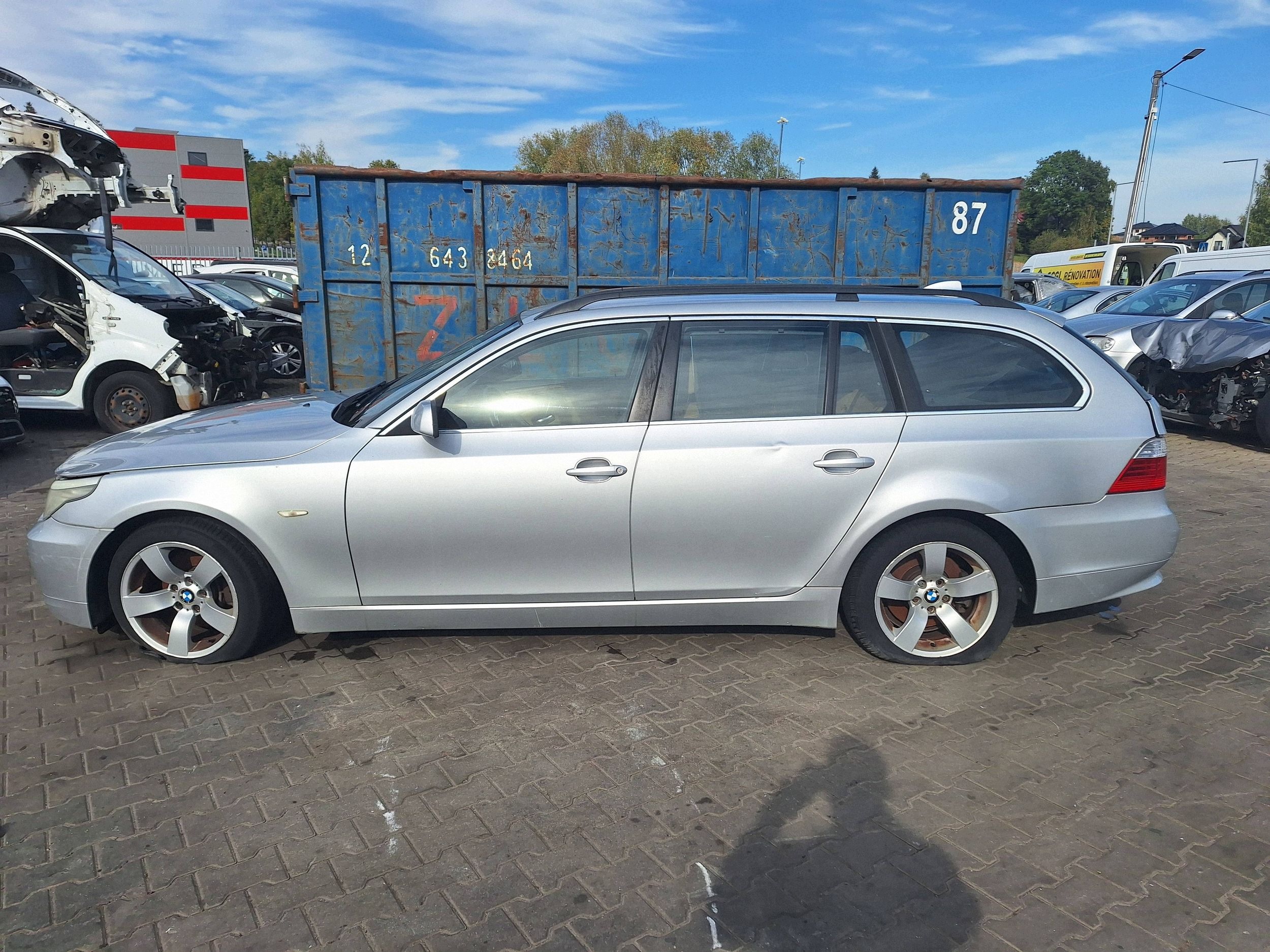 BMW 5 E60 E61 LCI silver door front left 354/7 TITANSILBER METALLIC 354