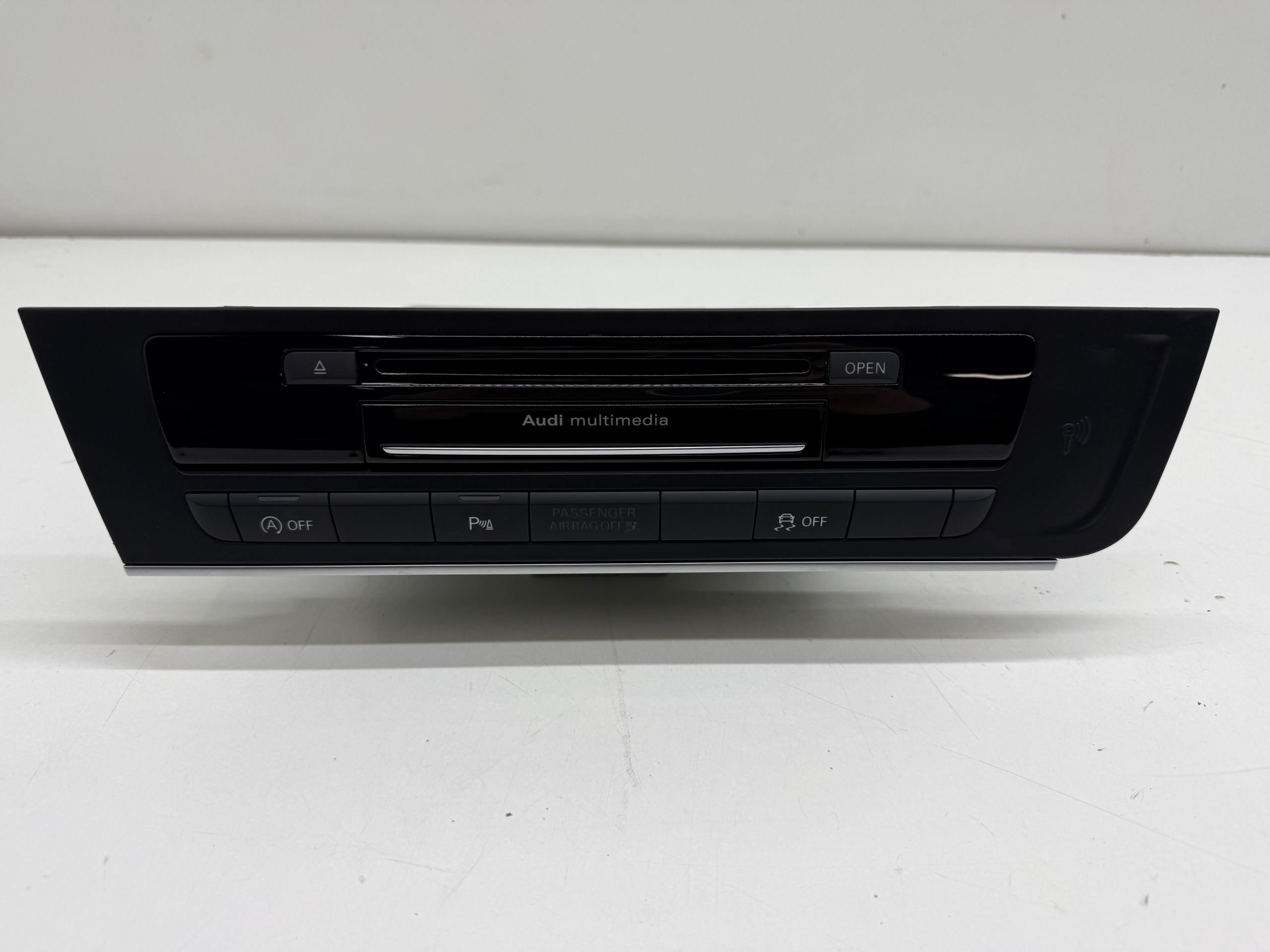 AUDI A6 C7 module player jednostka multimedia NAVI MMI navigation devices LEGALNY!