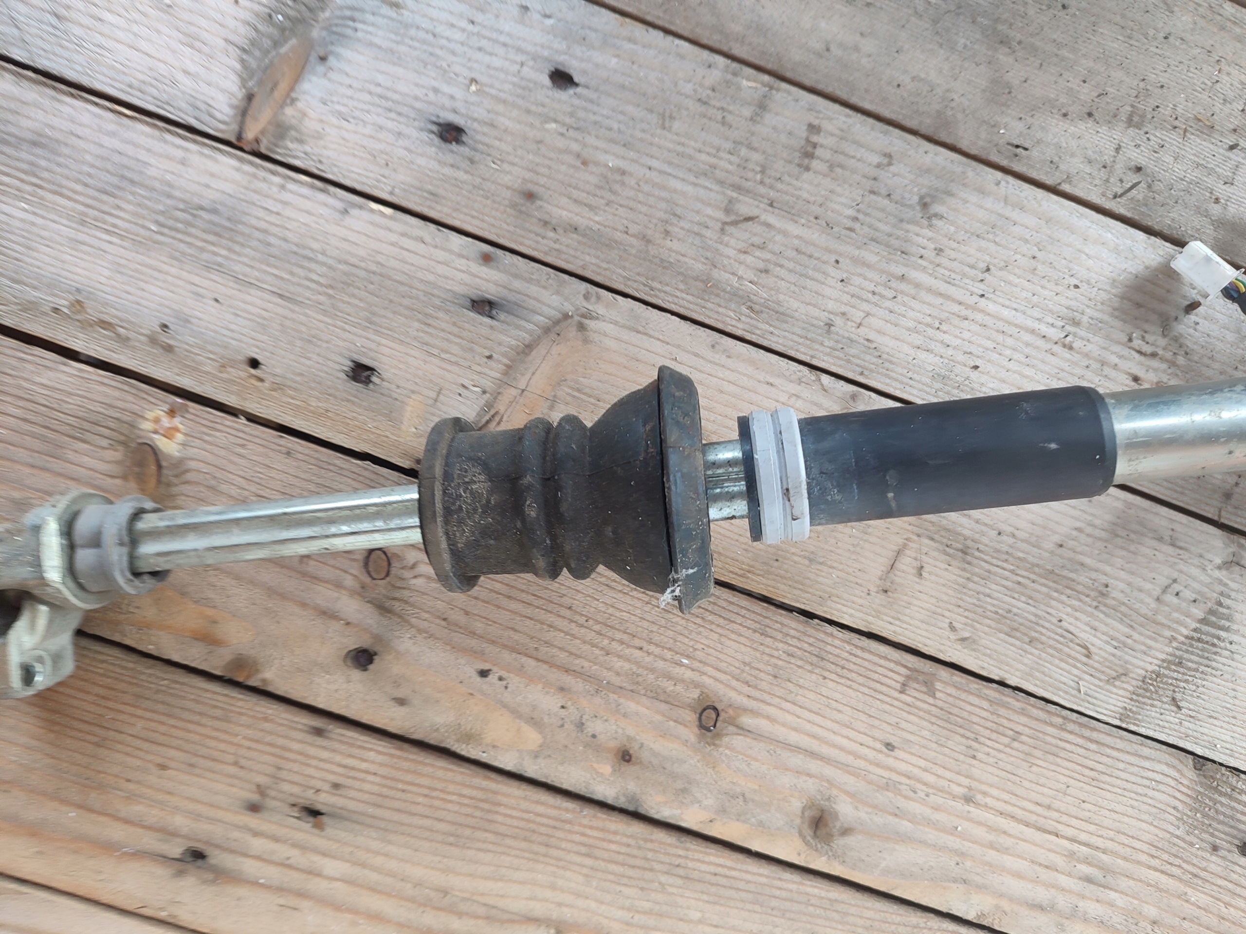 steering wheel rod TESLA 3 III 1044811-00-F