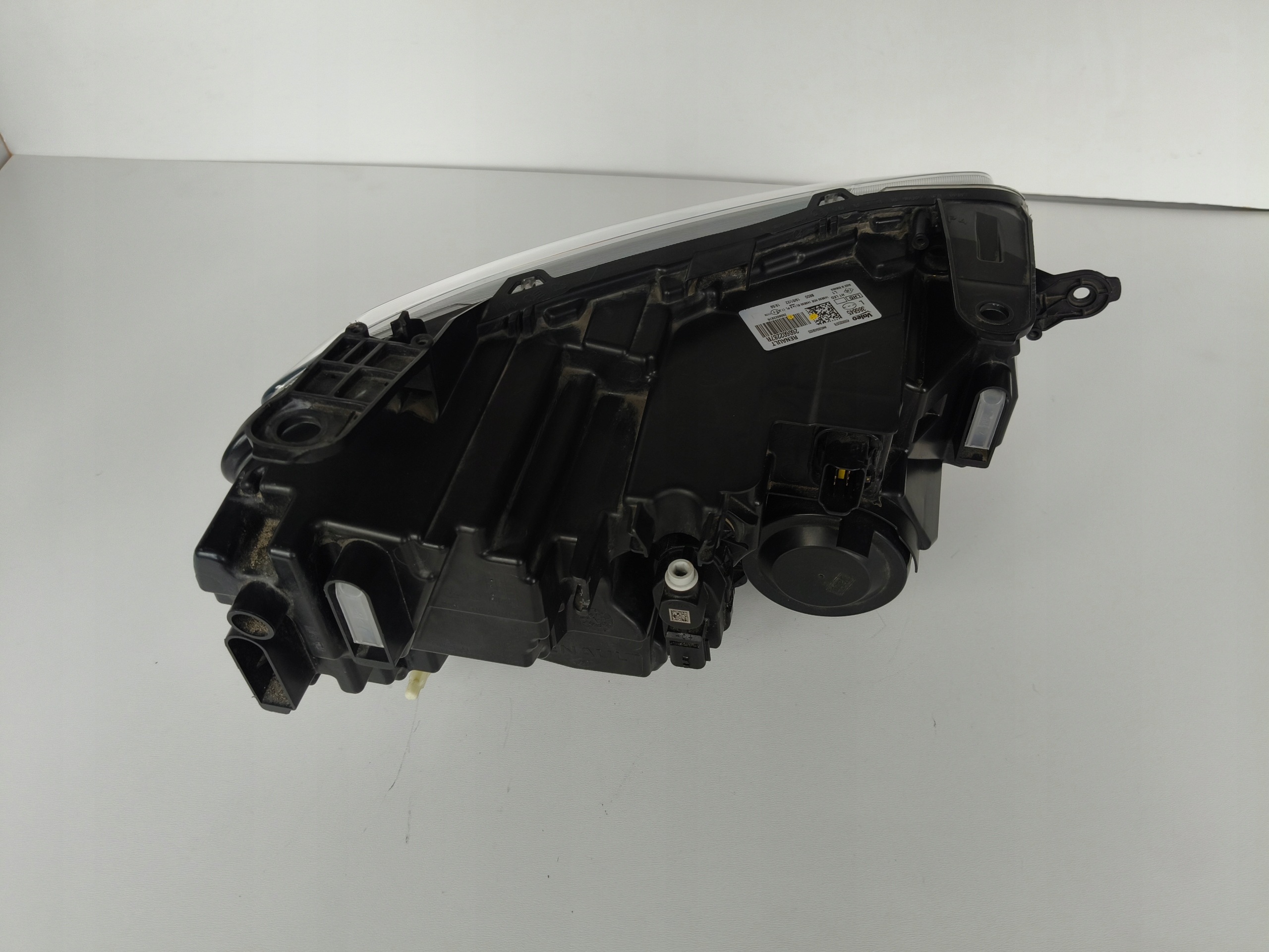 light left REFLEKTOR DACIA DUSTER II 21- LIFT FULL LED