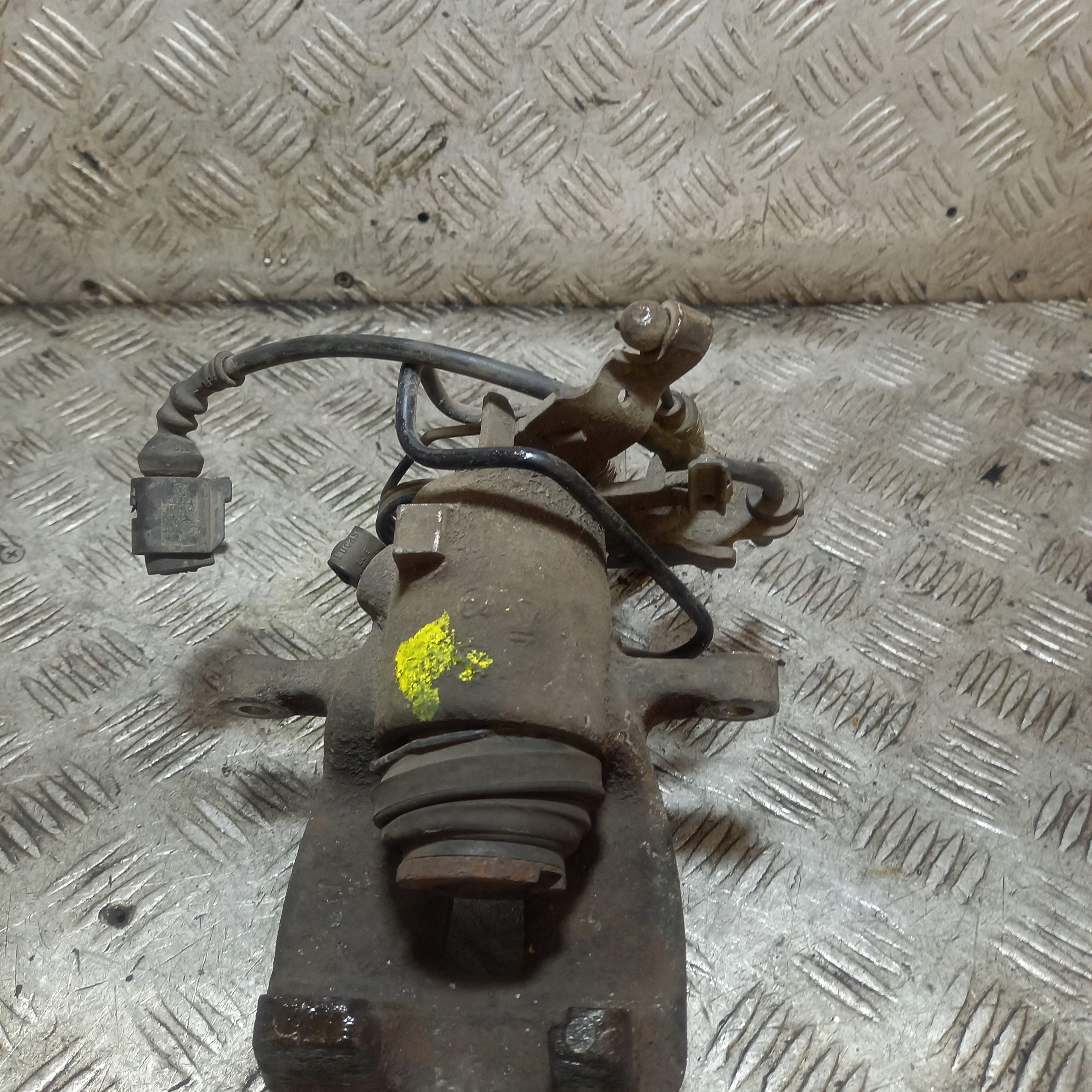caliper brake left rear part rear VOLKSWAGEN GOLF 4