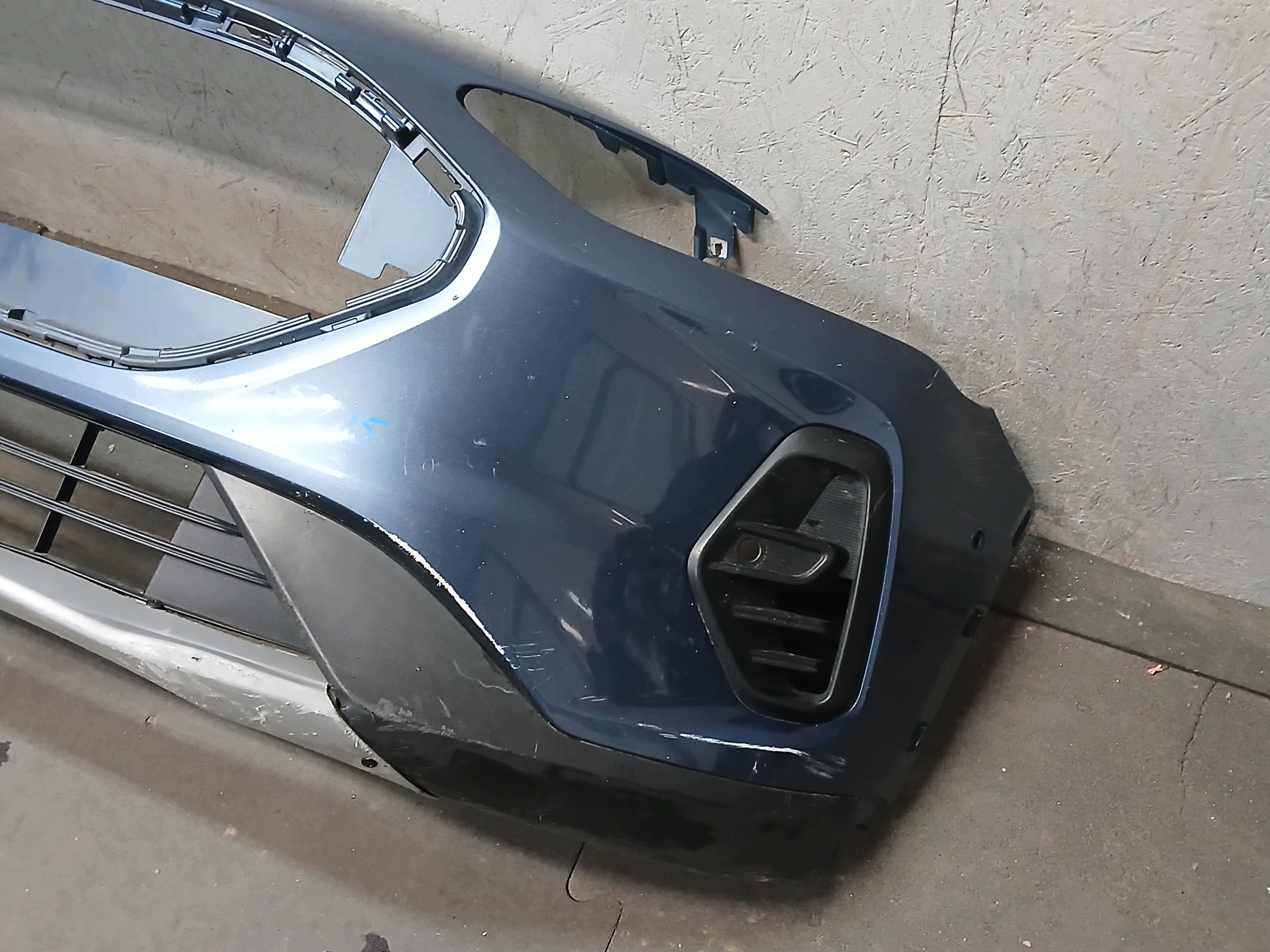 nárazník předek FORD FOCUS MK4 LIFT ACTIVE